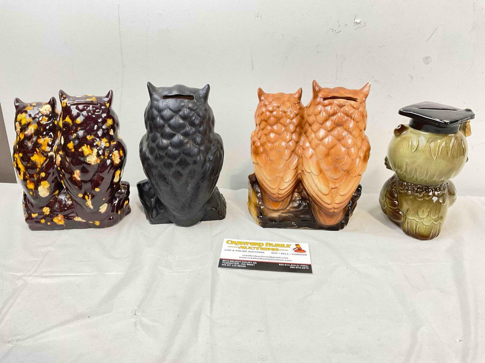 4 pcs Vintage Ceramic Owl Figural Coin Banks. Good Condition. See pics. - 4