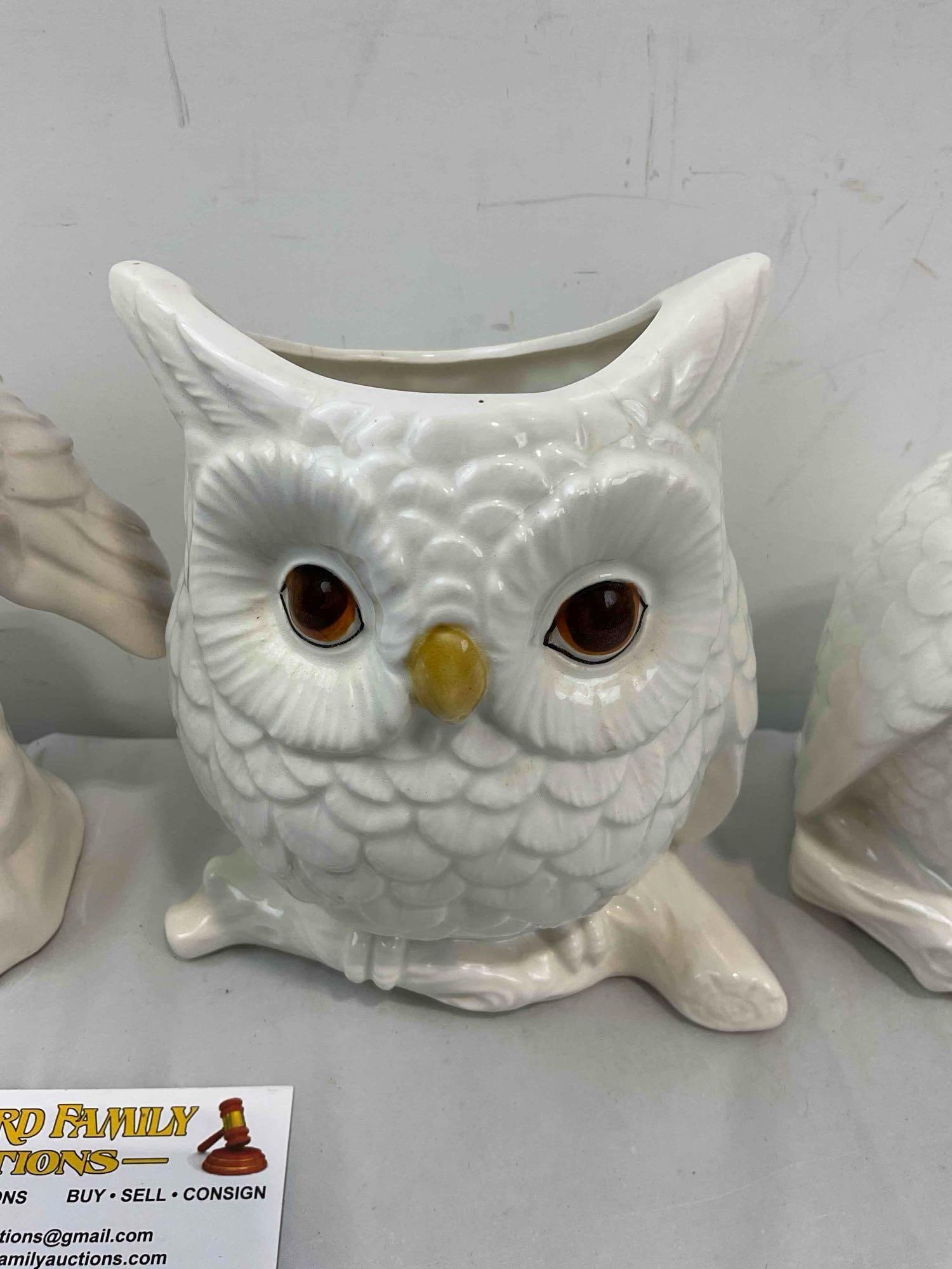 5 pcs Vintage White Ceramic Owl Figurines, incl. Napcoware Japanese. Good Condition. See pics. - 7