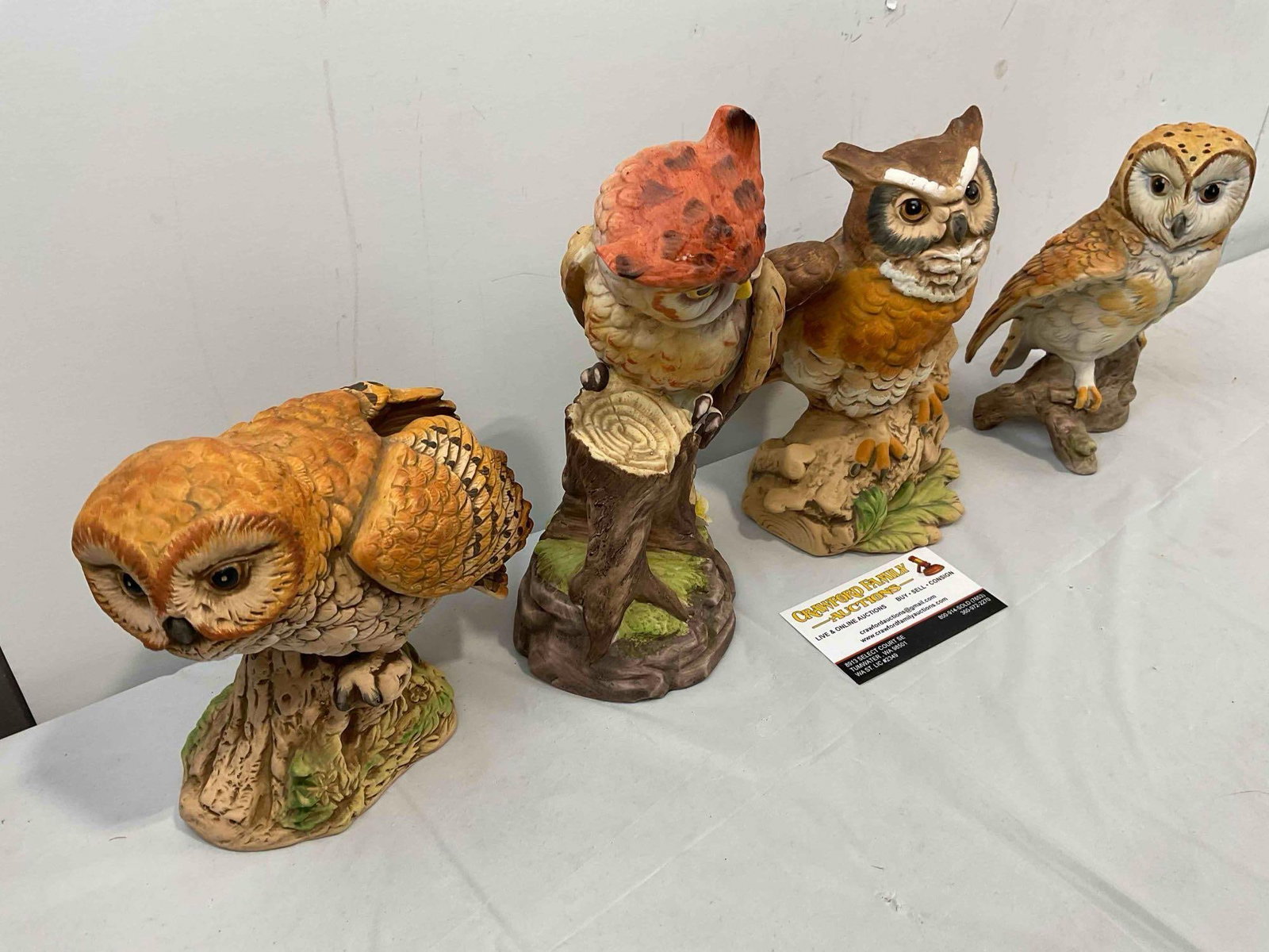 4 pcs Vintage Ceramic Owl Figurines, incl. 1x Music Box & 3x UTC Japan. Good Condition. - 2