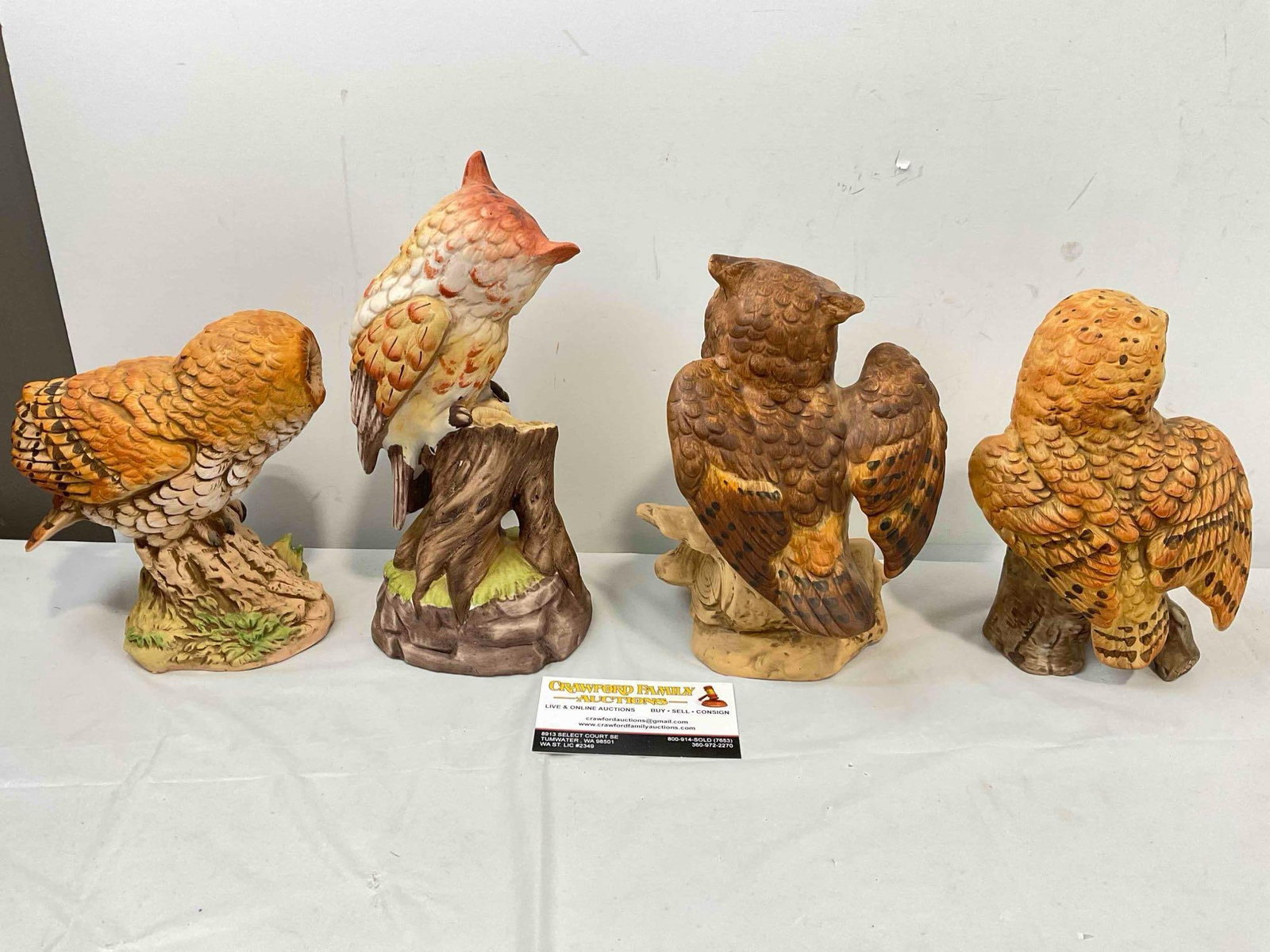 4 pcs Vintage Ceramic Owl Figurines, incl. 1x Music Box & 3x UTC Japan. Good Condition. - 4