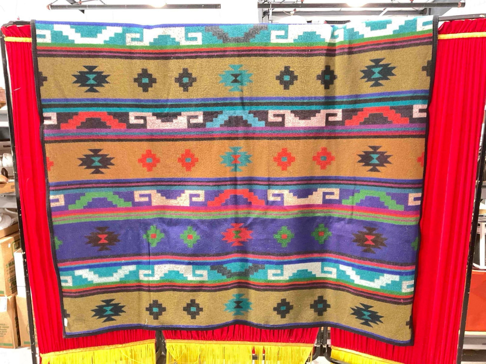 Beaver State by Pendleton Wool & Cotton Blend Throw Blanket w/ Southwestern Design. See pics. - 5