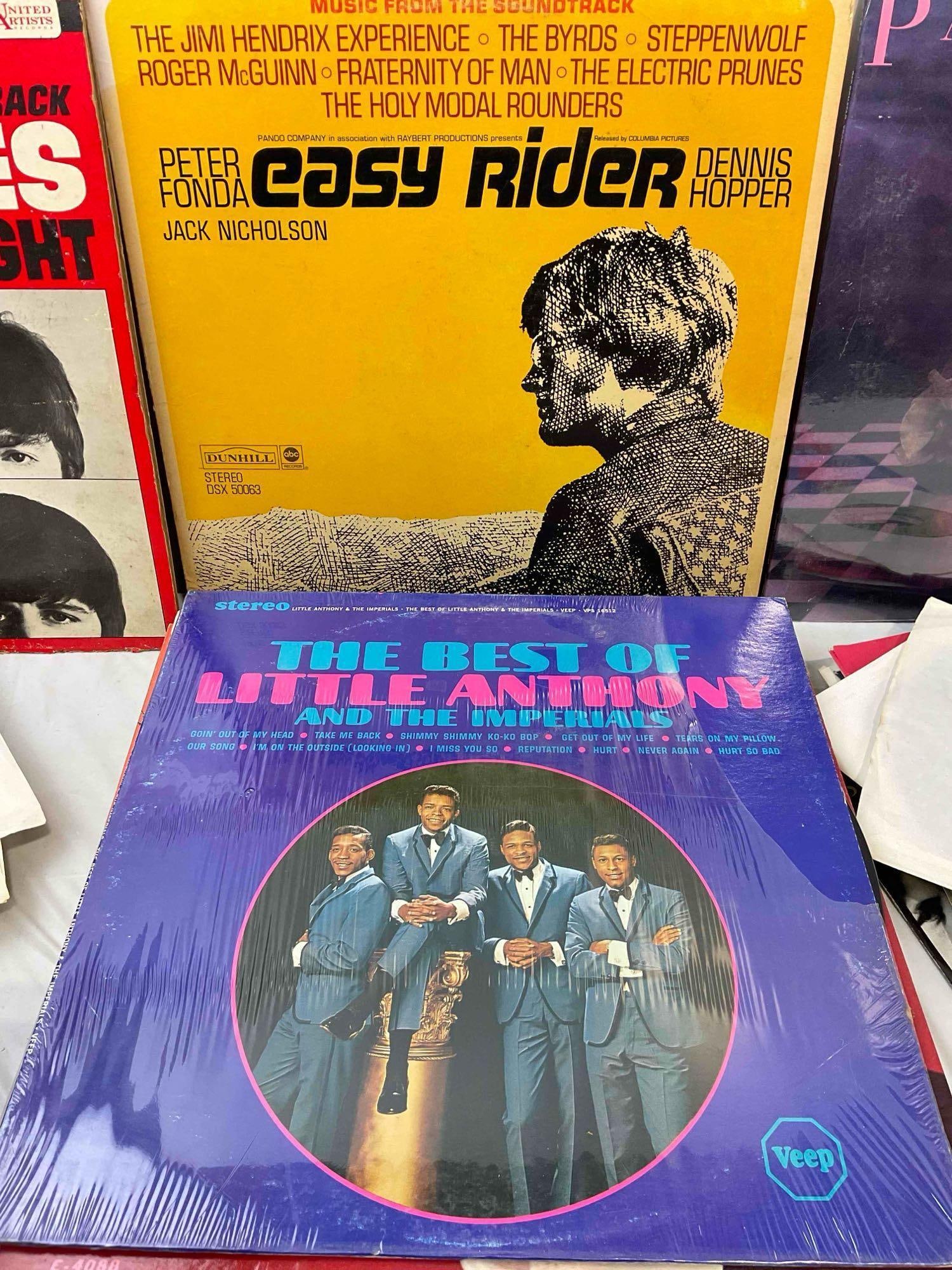 30+ pcs Vintage Vinyl Record Music Album Collection, incl. The Beatles, Soundtracks & More! - 4
