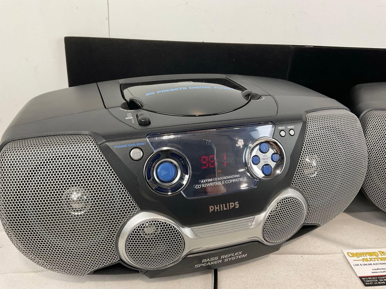Pair of Philips Bass Reflex Speaker Systems, AZ1300 CD Soundmachines, both tested - 2