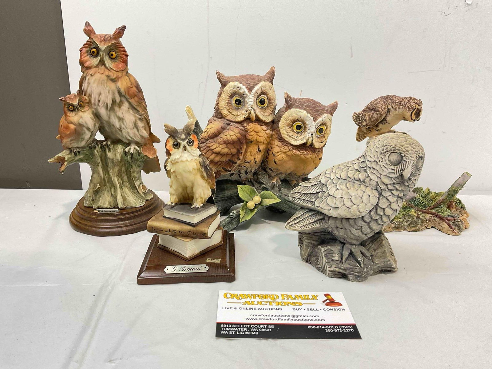 5 pcs Vintage Owl Figurines, incl. 2x Resin Giuseppe Armani & 1x Mt. St. Helen's Ash. See pics.: 5 pcs Vintage Owl Figurines, incl. 2x Resin Giuseppe Armani & 1x Mt. St. Helen's Ash. Also includes 1x Lefton ceramic owl and 1x Schmid resin owl. One owl has a chipped tail feather, minor wear