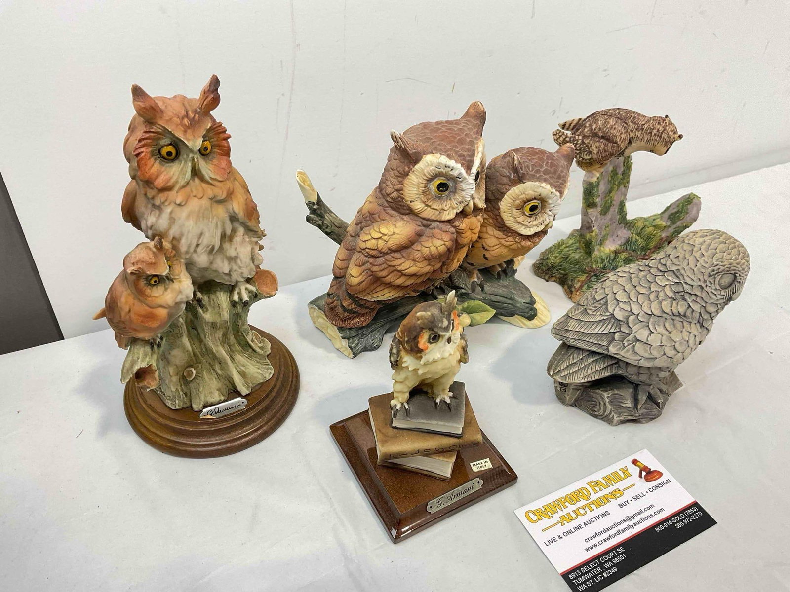 5 pcs Vintage Owl Figurines, incl. 2x Resin Giuseppe Armani & 1x Mt. St. Helen's Ash. See pics. - 3