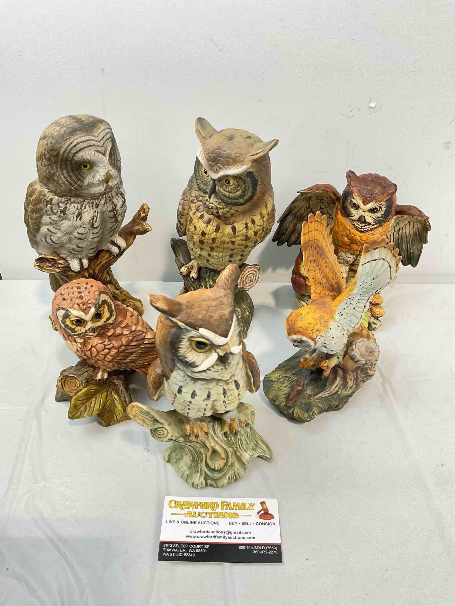 6 pcs Vintage Ceramic Owl Figurines, incl. UTC, Ski Country, Kelvin's & More! See pics.: 6 pcs Vintage Ceramic Owl Figurines, incl. UTC, Ski Country, Kelvin's & More! One has a chip, minor wear indicative of age and use, condition otherwise looks to be good. Fits in box measuring 16" 
