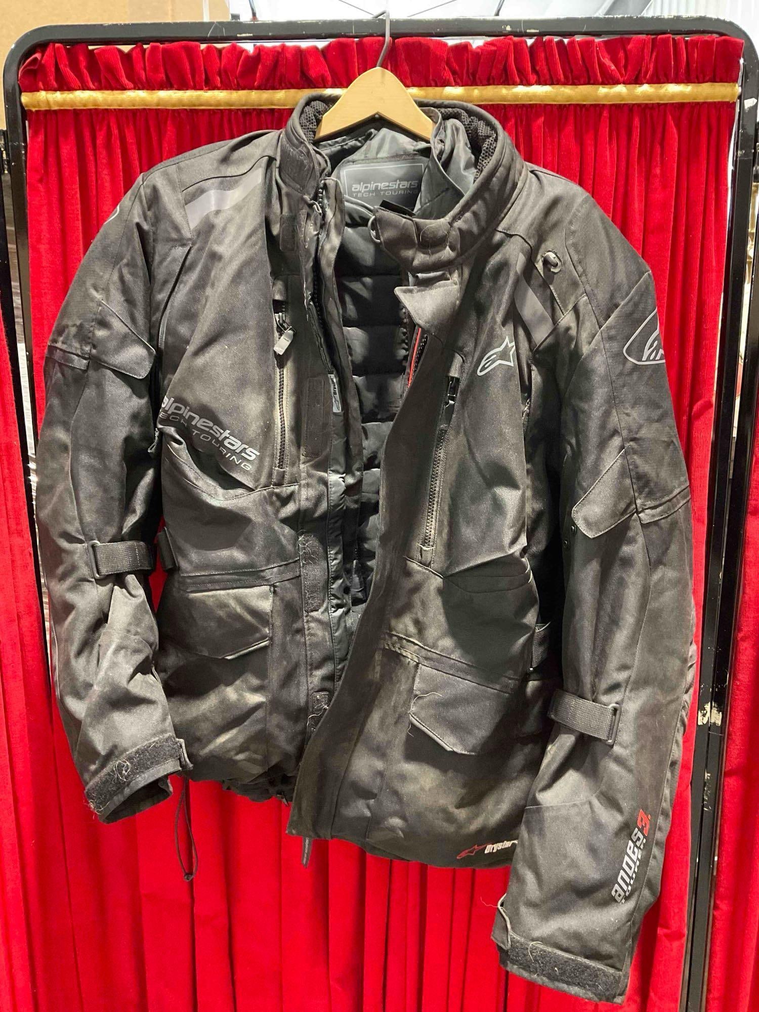 Alpinestars Tech Touring Andes v3 Drystar Motorcycle Jacket Model OA 29058 Size 2XL.: Alpinestars Tech Touring Andes v3 Drystar Polyester Motorcycle Jacket Model OA 29058 Size 2XL. Minor dirt and wear indicative of age and use, otherwise looks to be in good condition. Measures 23" x