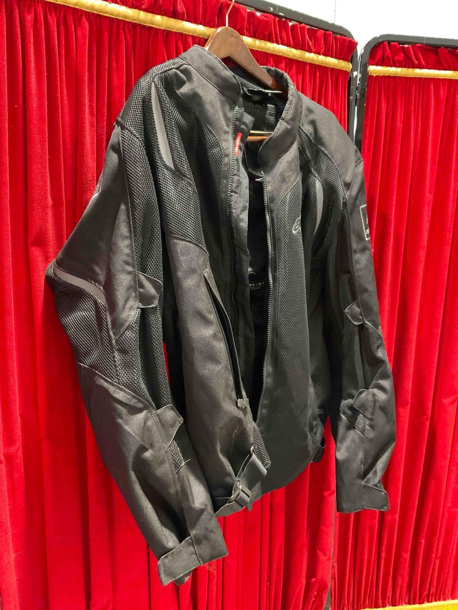 Alpinestars Wake Air Motorcycle Jacket Model OA 13680 Size 3XL. Good Condition. See pics. - 3