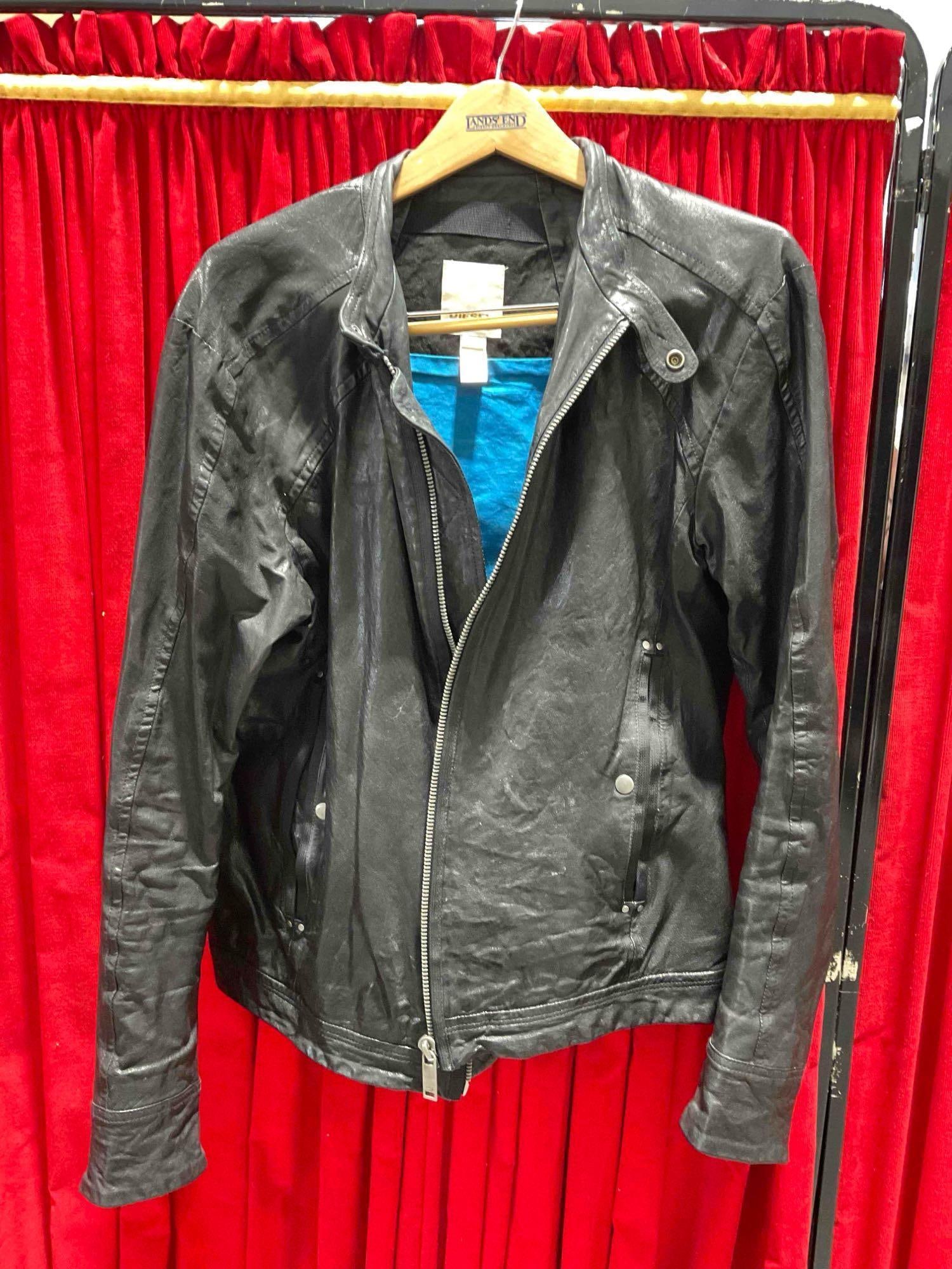 Diesel Black Leather Ladies Motorcycle Style Jacket, Size XL. Good Condition. See pics.: Diesel Black Leather Ladies Motorcycle Style Jacket, Size XL. Good Condition. Minor wear indicative of age and use, otherwise looks to be in good condition. Measures 19" x 30" x 4" Dm-5910