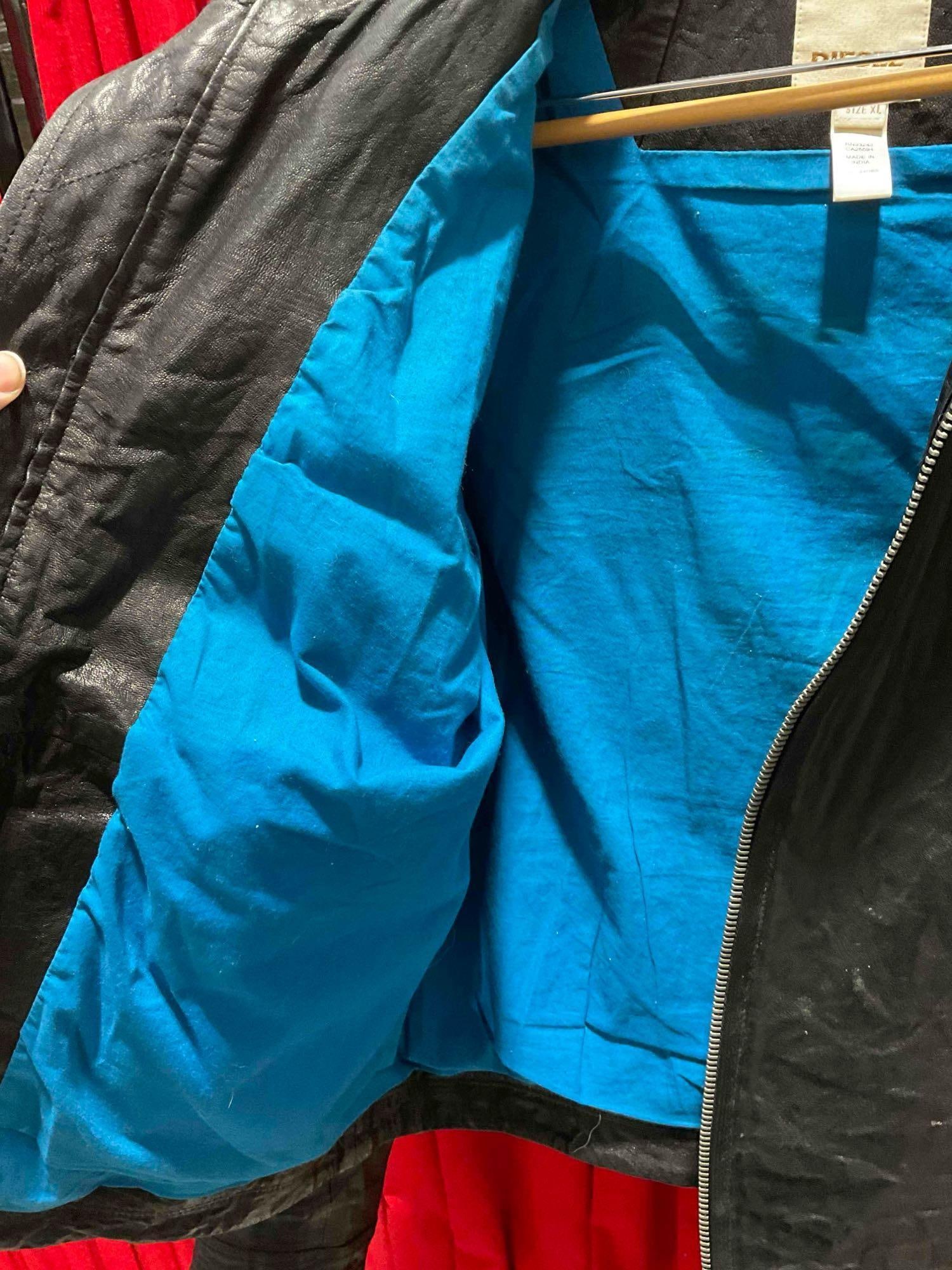 Diesel Black Leather Ladies Motorcycle Style Jacket, Size XL. Good Condition. See pics. - 5