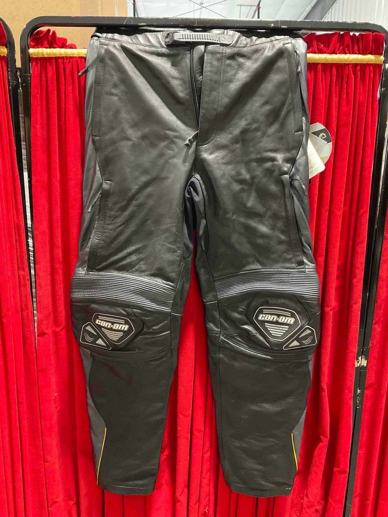 Can-Am Men's Black Leather Motorcycle Pants Size L, LNWT. Good Condition. See pics.: Can-Am Men's Black Leather Motorcycle Pants Size L, LNWT. Good Condition. Still have original tags, Original price is $349.99. Looks to be in good condition. Measures 18" x 46" x 4" DM-5910