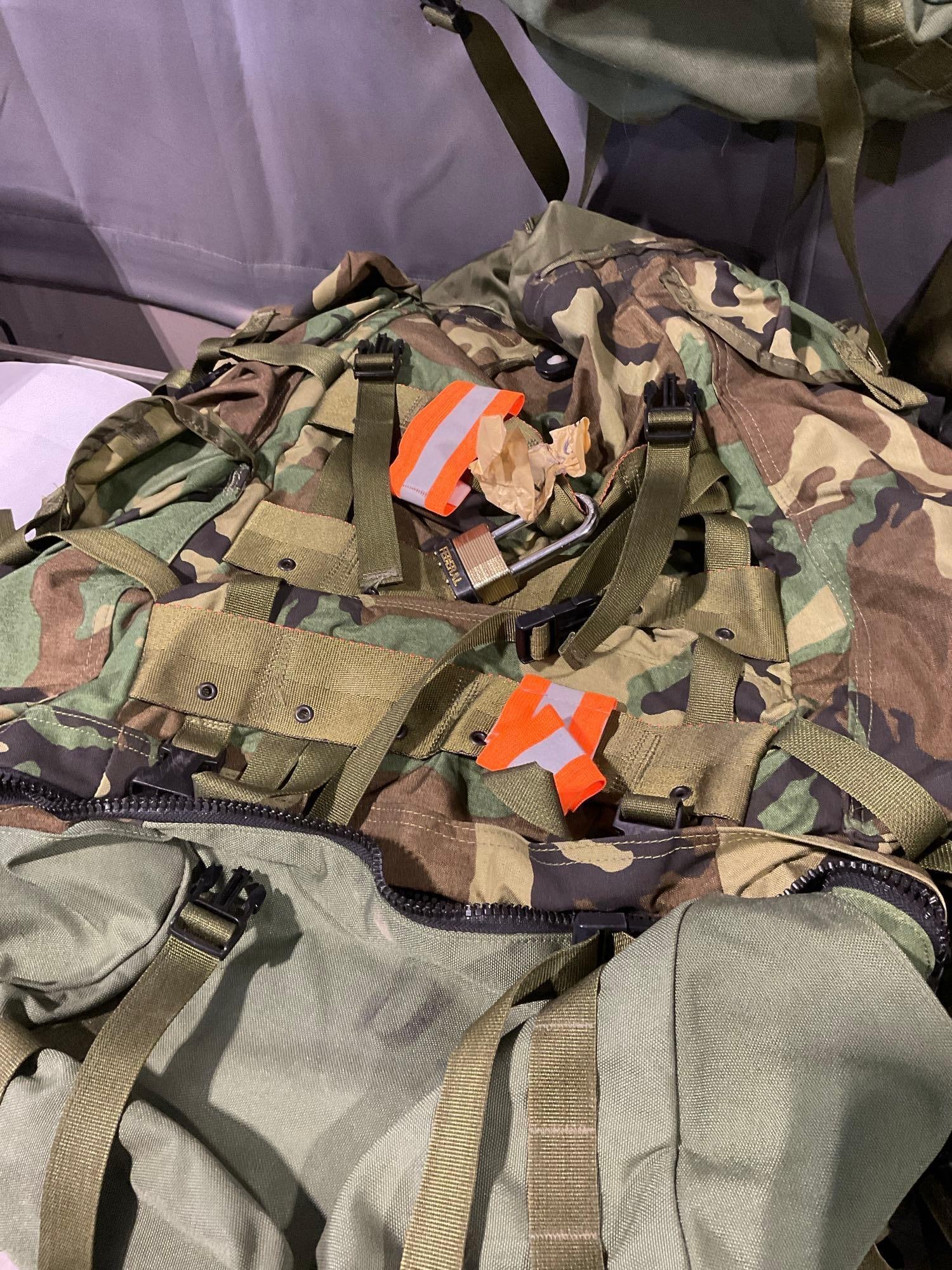 3x Vintage US Military Woodland Camo Backpacks, Large Field Packs, Internal Frame - 4
