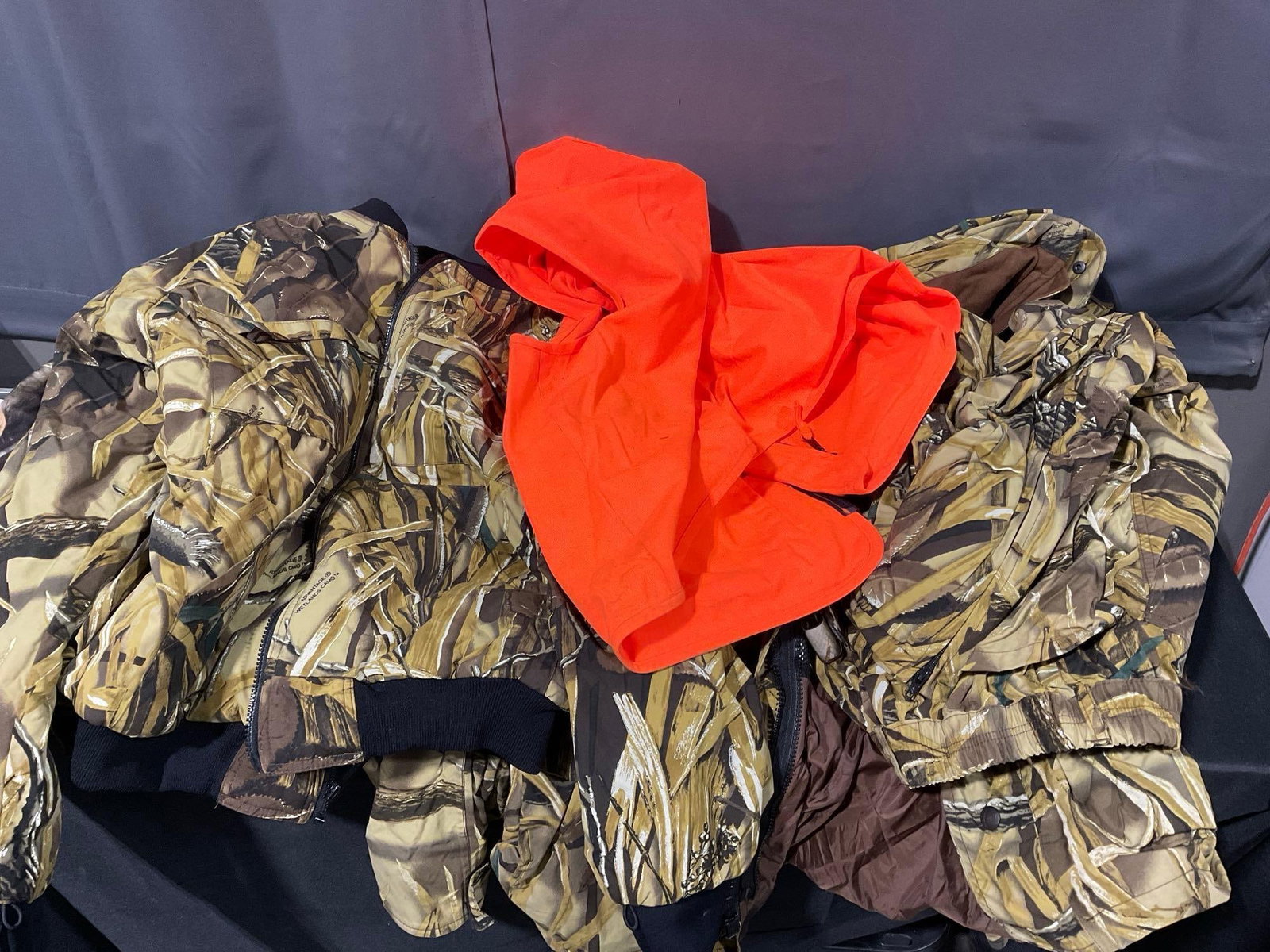 Hunting Clothes, Parkas, 3x Herters Coat, Medium & Large, Bomber Jacket, 10x Medium, & more (1 of 9)