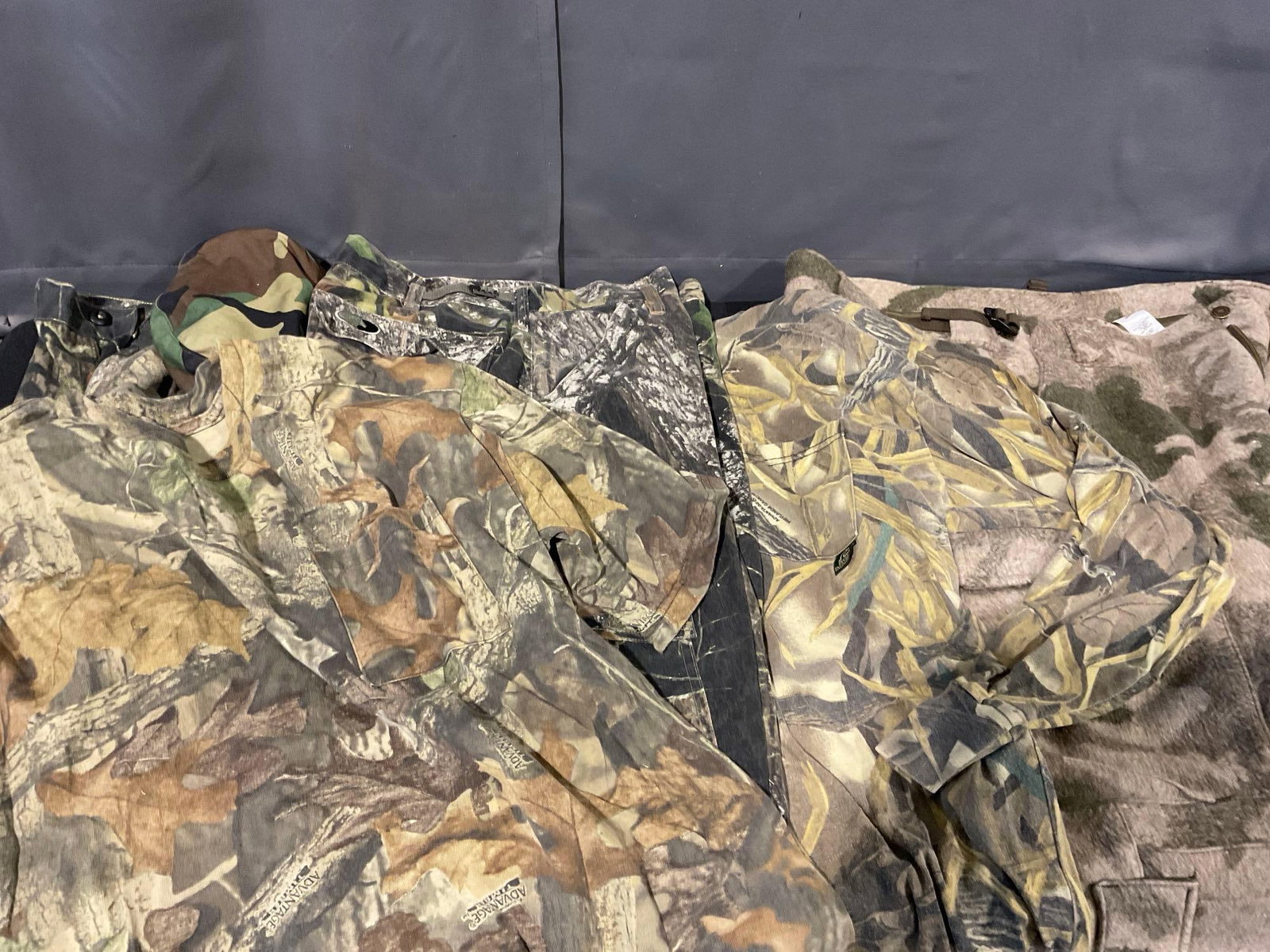 Hunters Camo Clothes, Pants & Jackets, Size 36 & Medium, Orange Sweater - 4
