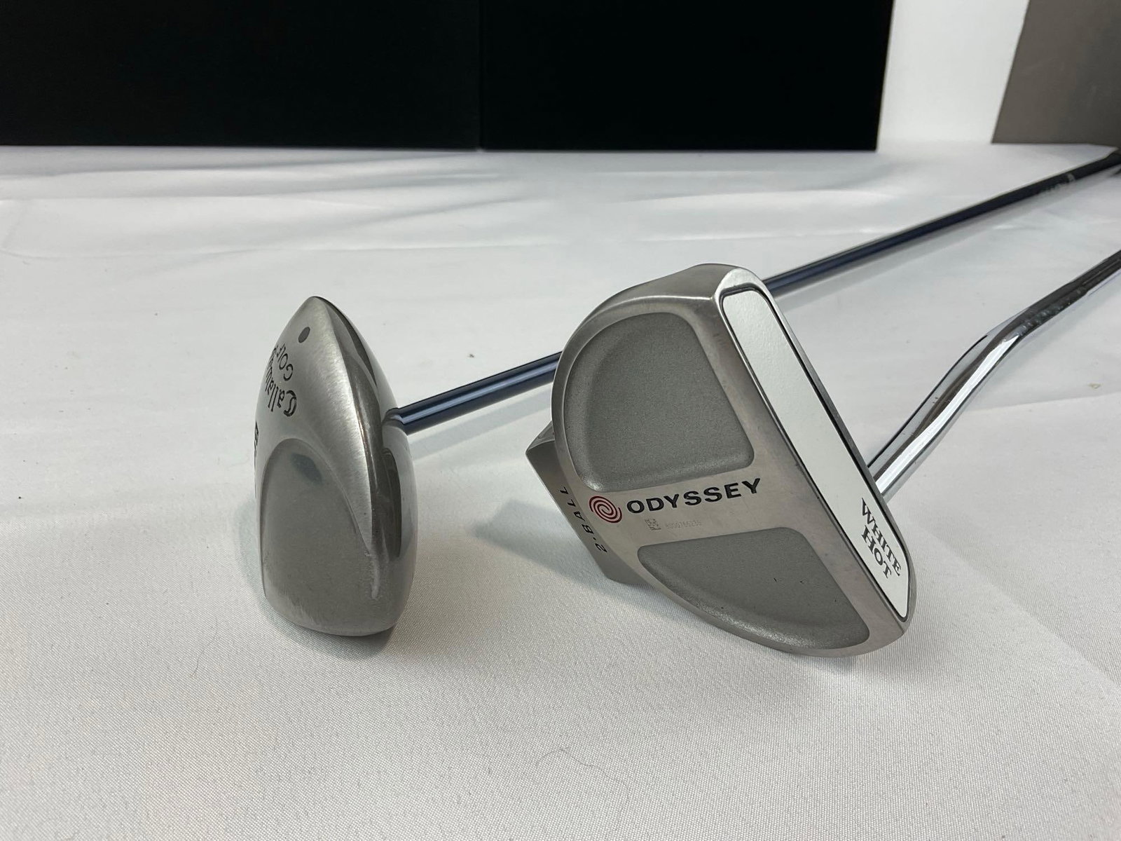 Ping Blue Golf Bag & Big Bertha 5 Wood Driver & Odyssey White Hot Putter, some wear - 4