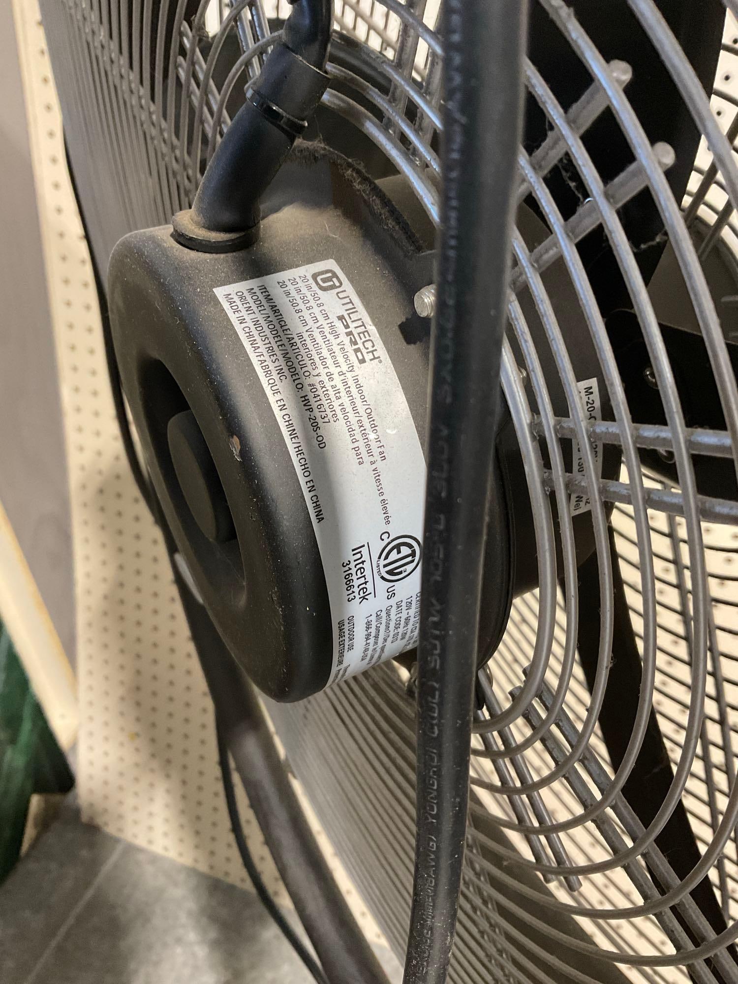 Utilitech Pro Model HVP-20S-OD Pedestal Fan, tested & working, 20 inch wide, 5 small fan blades - 5