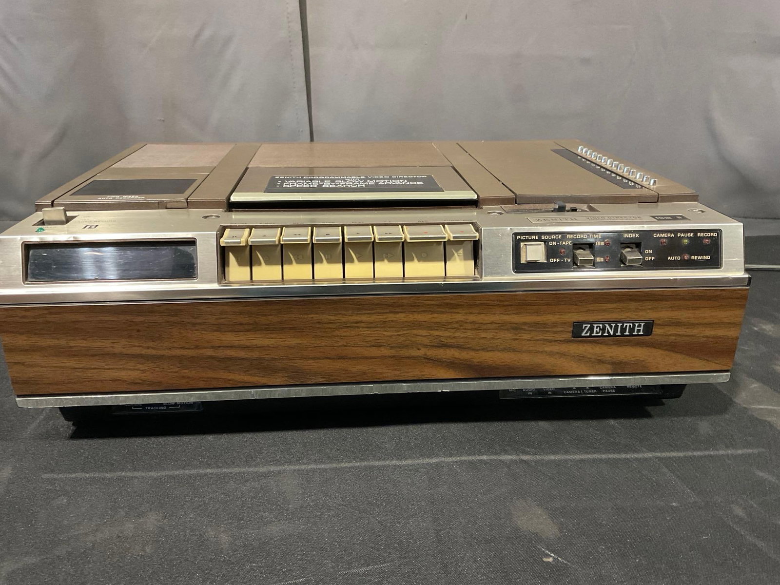 Zenith model no VR9760W, Video Cassette Recorder, 8h x 20w x 16d inches - 4