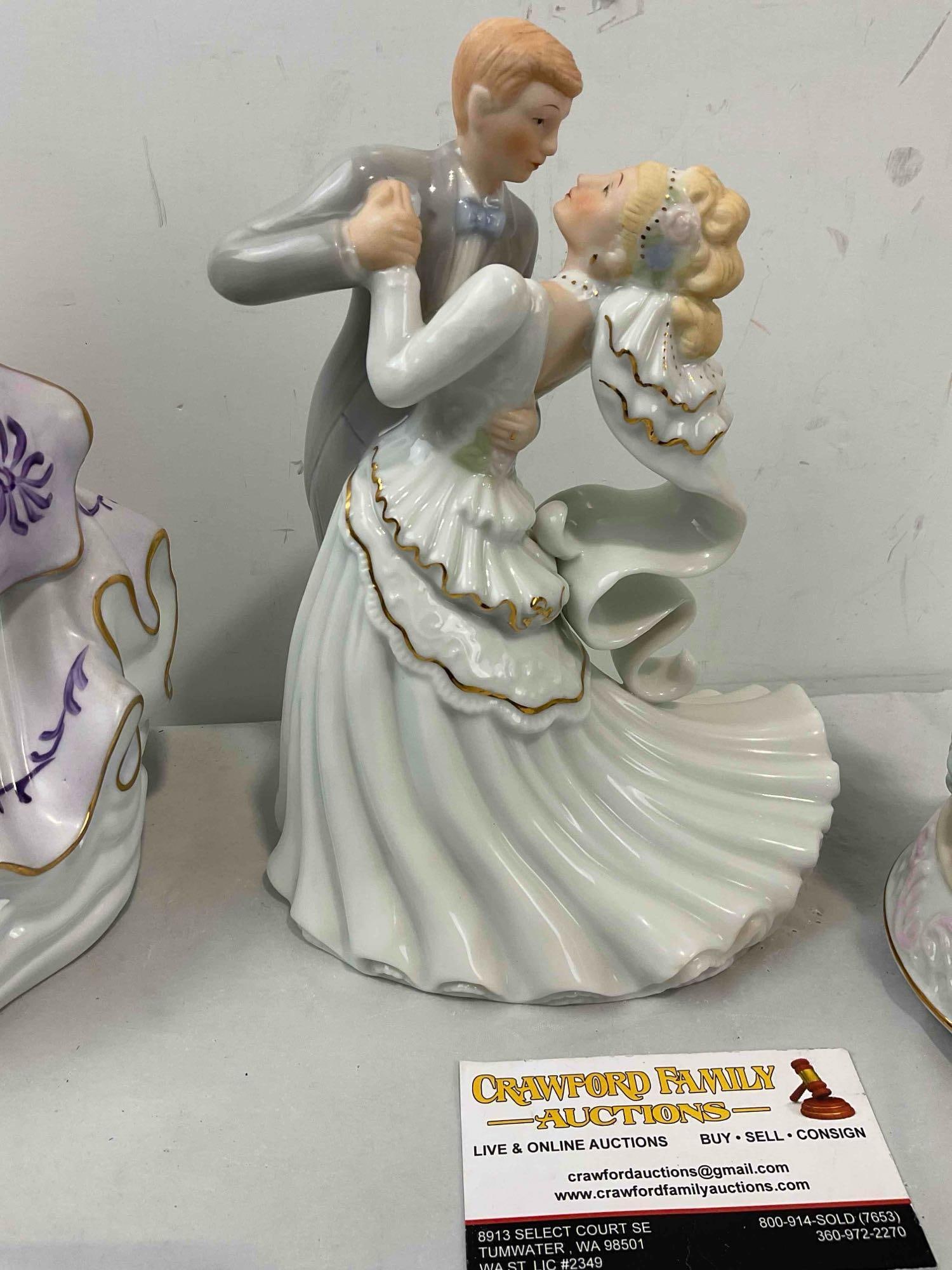 4 pcs Figural Ceramic Music Boxes, 3x Ladies & 1x Wedding Couple. Very Good Condition. - 4