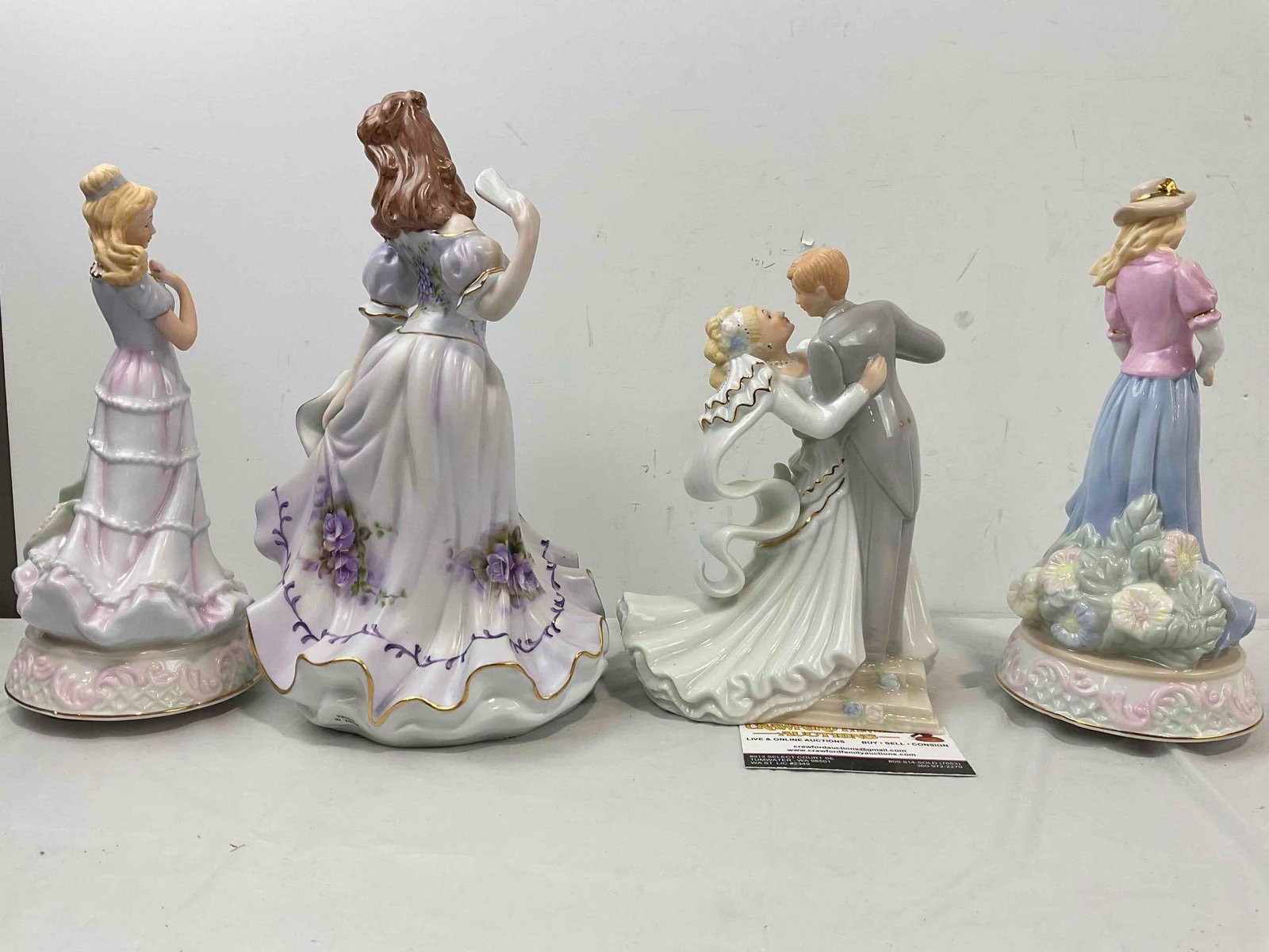 4 pcs Figural Ceramic Music Boxes, 3x Ladies & 1x Wedding Couple. Very Good Condition. - 7