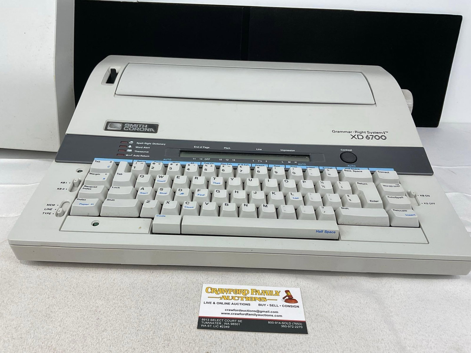Smith Corona Typewriter, Model XD6700 5P Grammar Right System I, 8h x 18w x 17d inches (1 of 8)