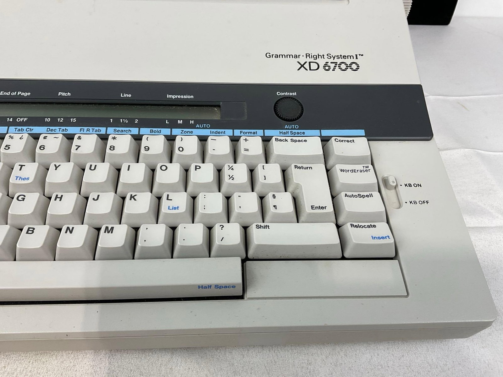 Smith Corona Typewriter, Model XD6700 5P Grammar Right System I, 8h x 18w x 17d inches - 3