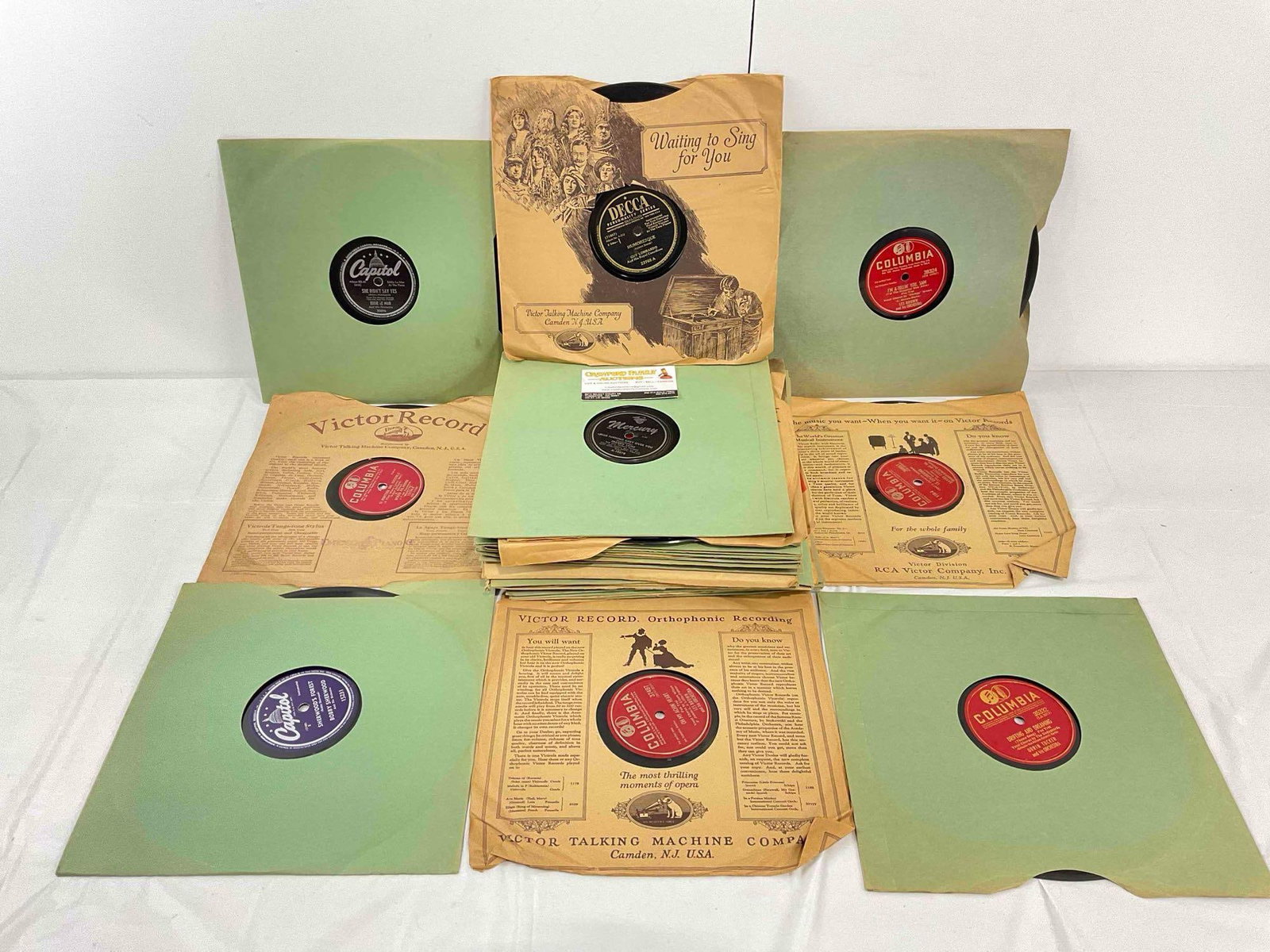 20+ pcs Vintage Vinyl Record Album Collection, incl. Mercury, RCA Victor, Columbia & More!: 20+ pcs Vintage Vinyl Record Album Collection, incl. Mercury, RCA Victor, Columbia & More! Minor wear indicative of age, not all sleeves have been checked, condition as is. Fits in box measuring 1