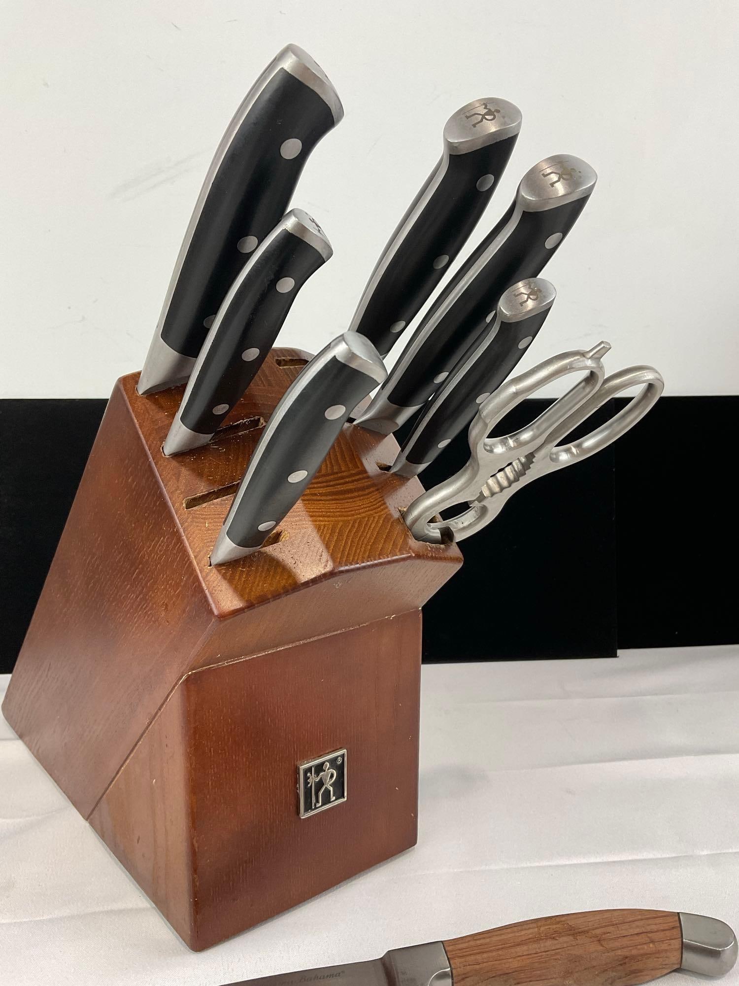 Henckels Knife Block w/7 pc set, Chefs Knife, Paring & more & Set of 4 Tommy Bahama Steak Knives (1 of 4)