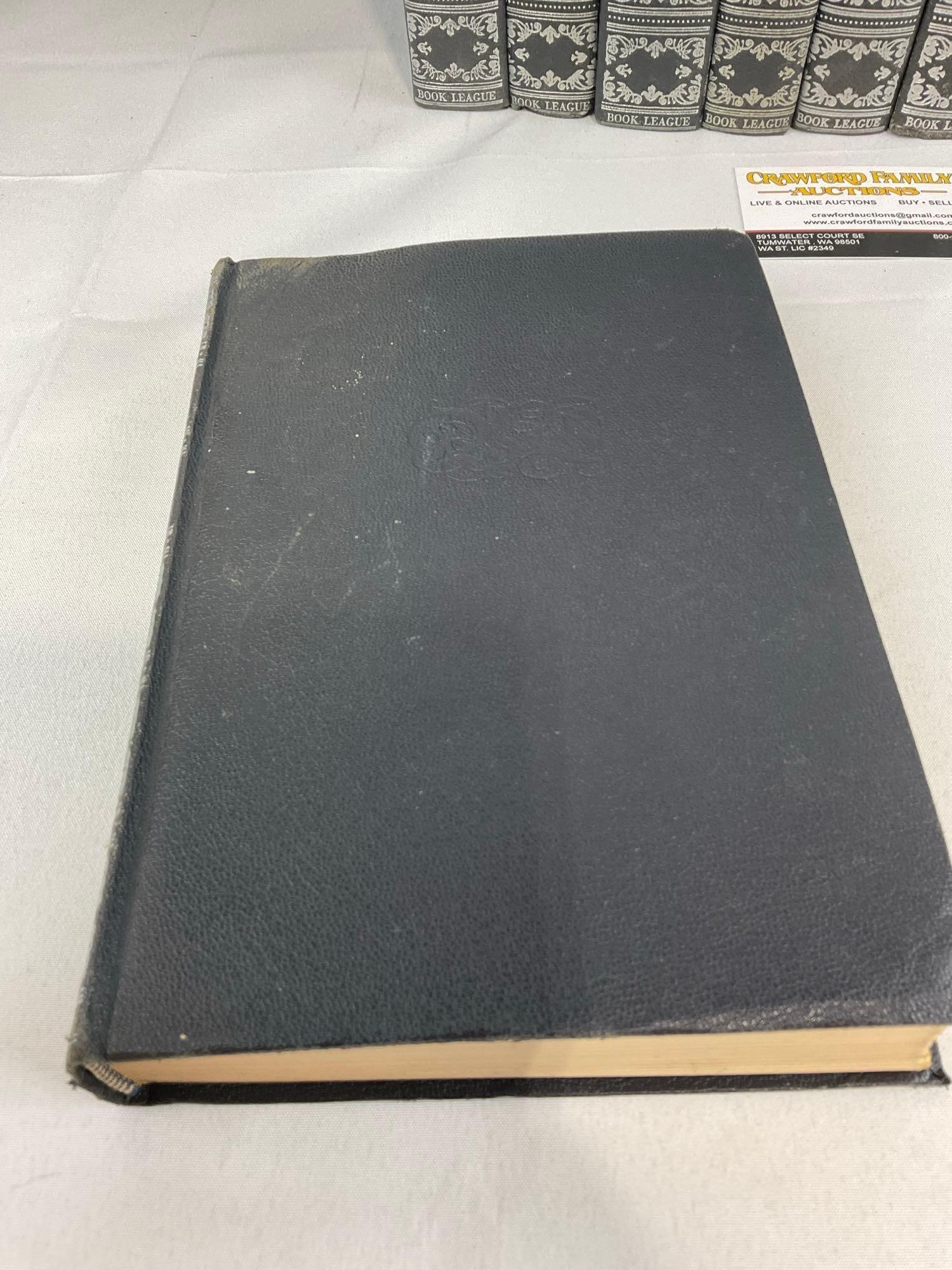 Blue Ribbon 1940s Set of Books, 11 pcs, Defoe, Tolstoy, Whitman, Shakespeare, Hugo, Cooper & more - 3