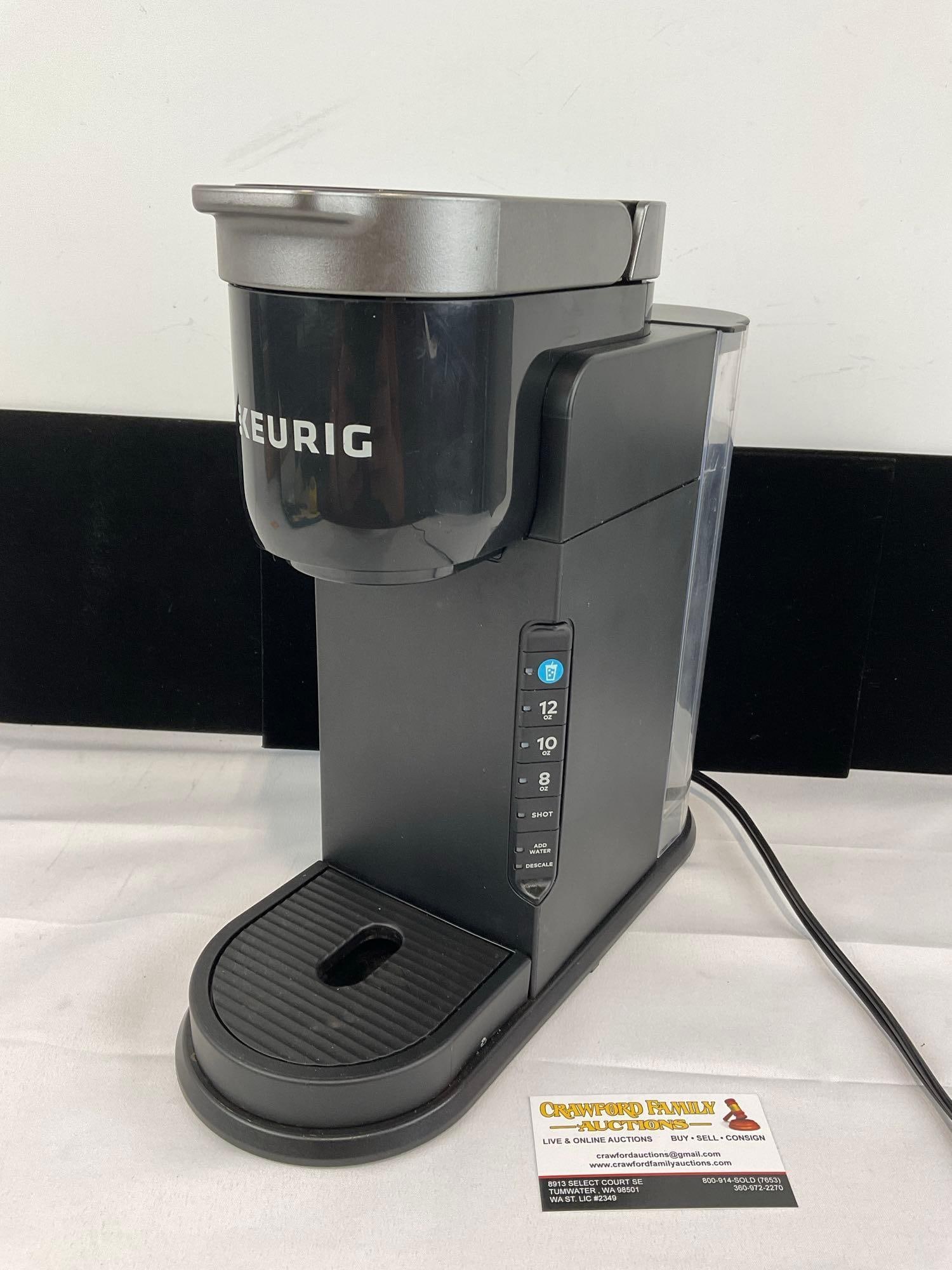 Keurig K-Express Single Serve Coffee Maker, in black, tested & working, 14h x 13w x 6d inches (1 of 5)