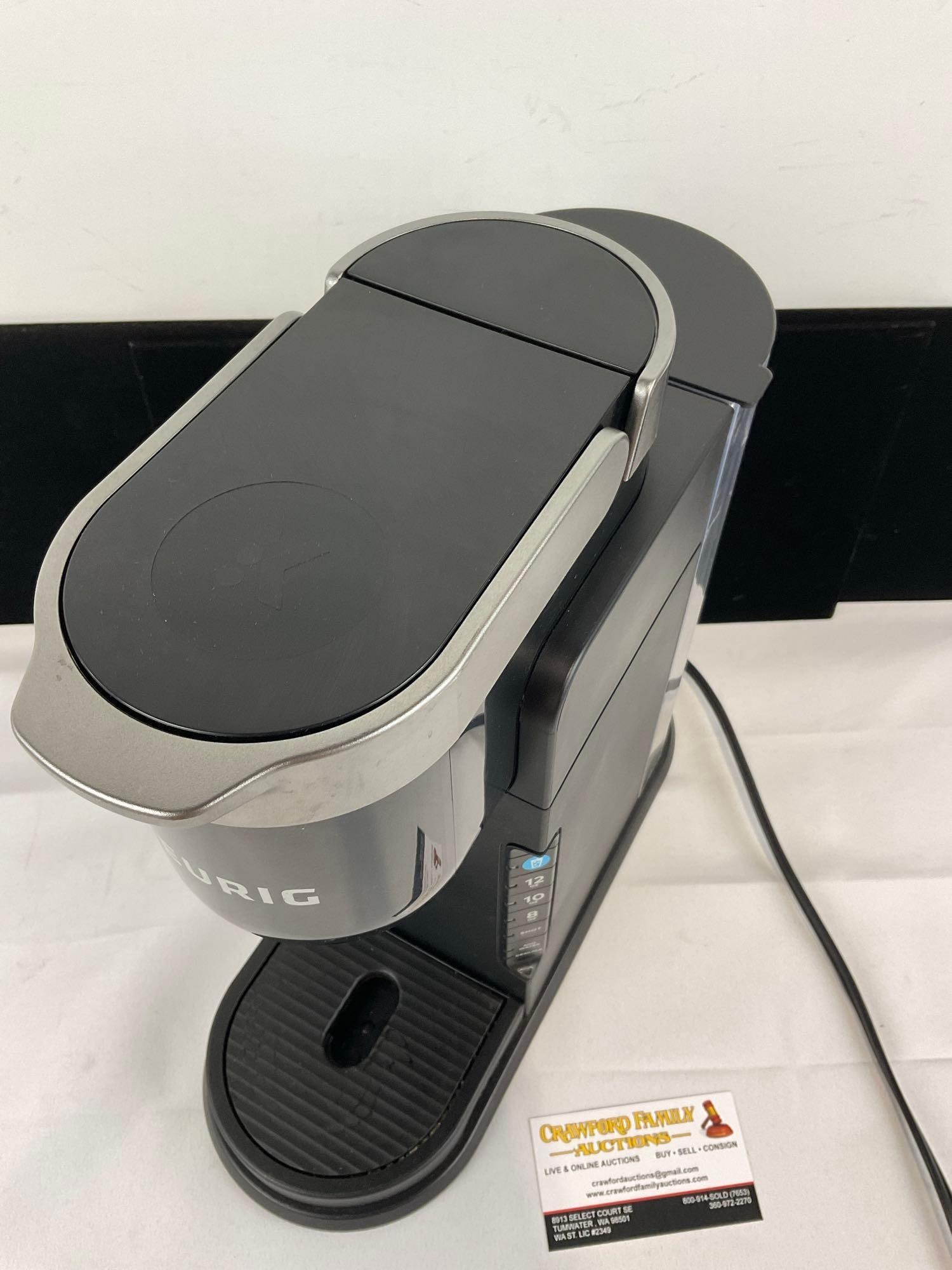 Keurig K-Express Single Serve Coffee Maker, in black, tested & working, 14h x 13w x 6d inches - 2