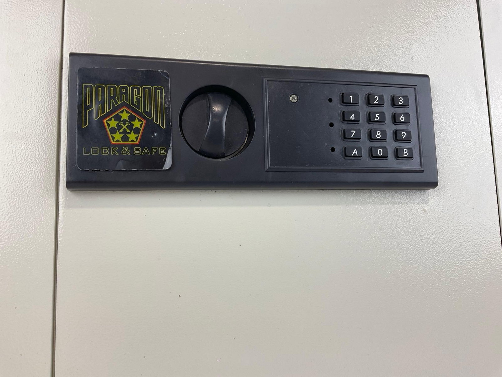 Paragon Quarter Master 7750 Digital Keypad Deluxe, Home/Office Security Wall Safe, w/keys, 9x24x18 - 3