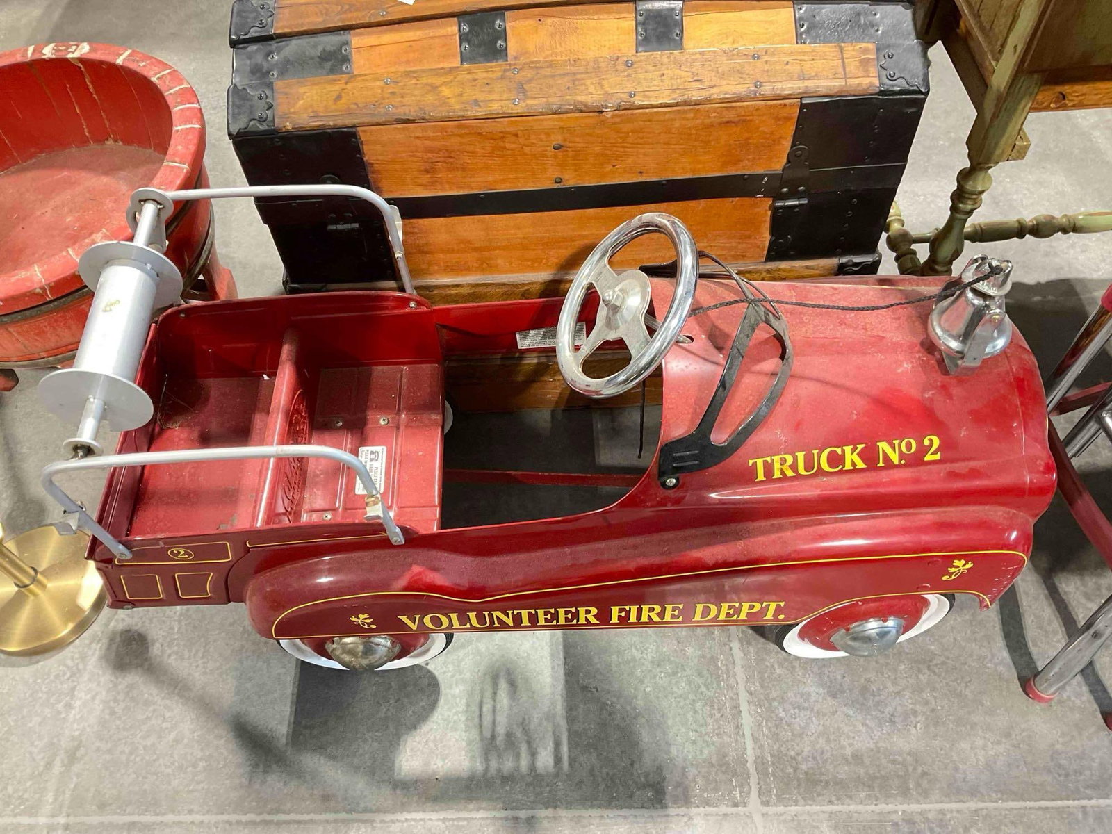 Vintage Gearbox Volunteer Fire Department Truck No. 2. Children's Metal Pedal Car. See pics. (1 of 5)