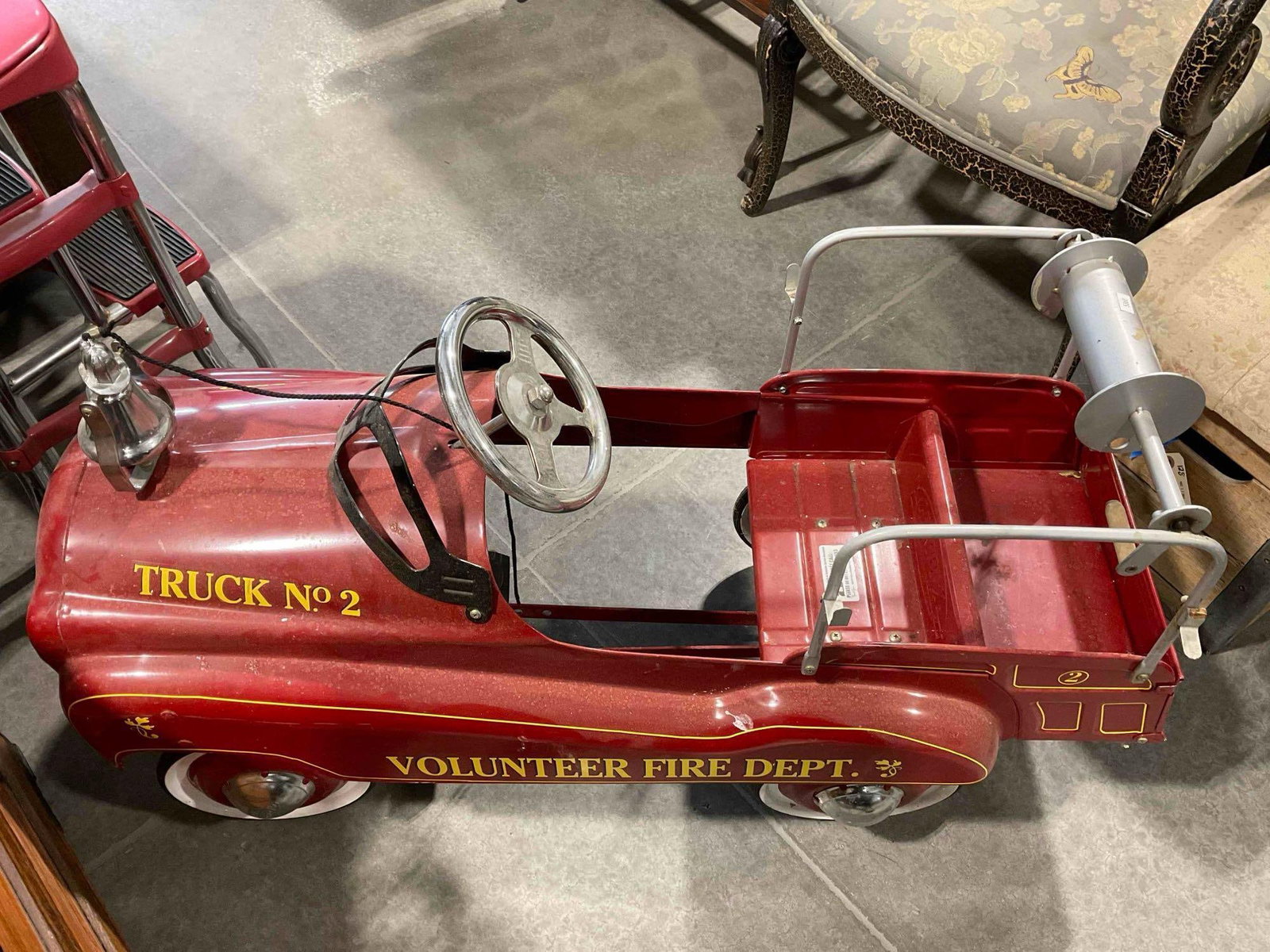 Vintage Gearbox Volunteer Fire Department Truck No. 2. Children's Metal Pedal Car. See pics. - 4