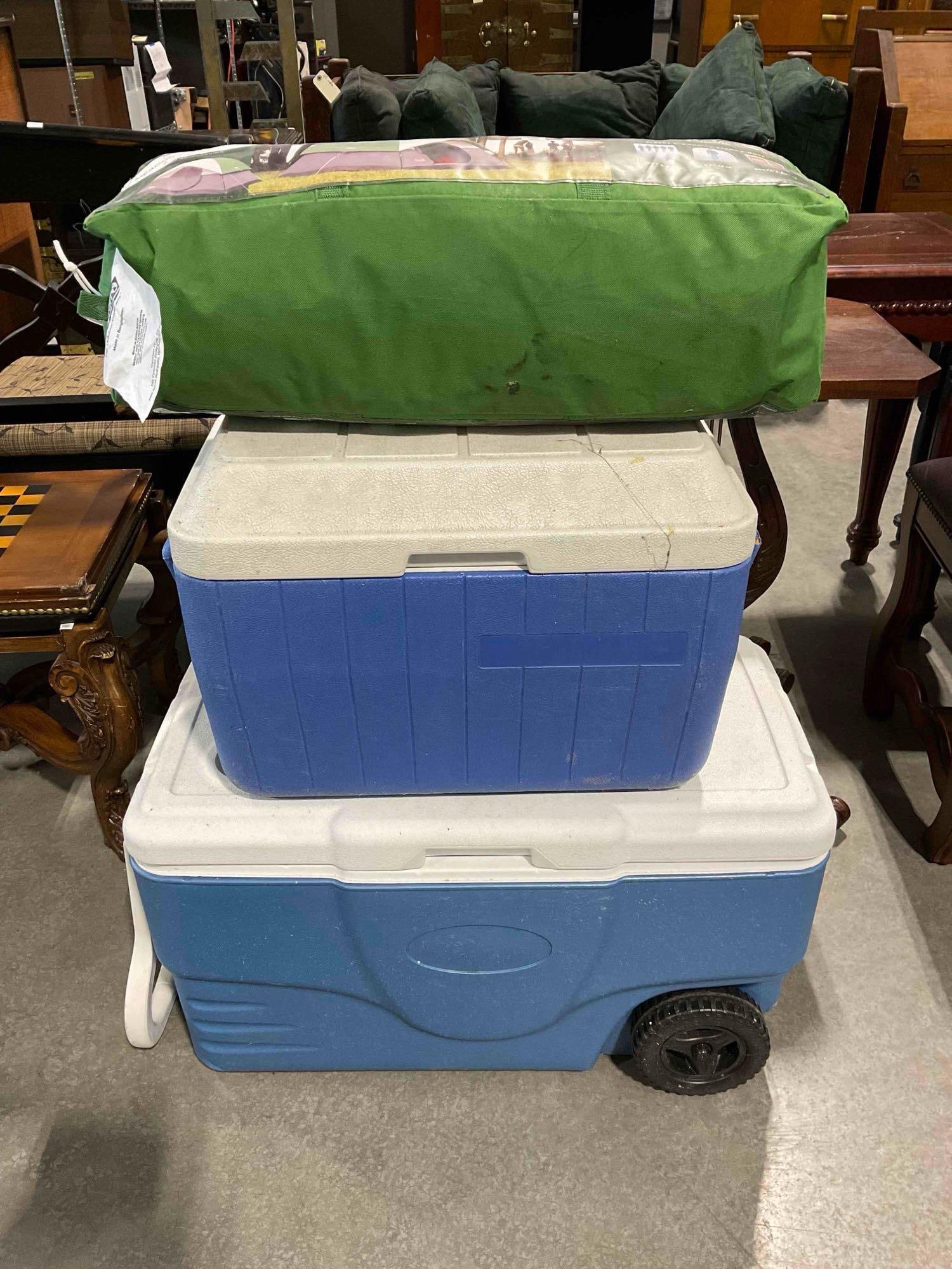 3 pcs Coleman Camping Gear, incl. 2x Plastic Coolers & 1x Meadowfalls 5 Person Tent. See pics.: 3 pcs Coleman Camping Gear, incl. 2x Plastic Coolers & 1x Meadowfalls 5 Person Tent. All have wear and dirt indicative of age and use, otherwise looks to be in fair condition. Tent appears to