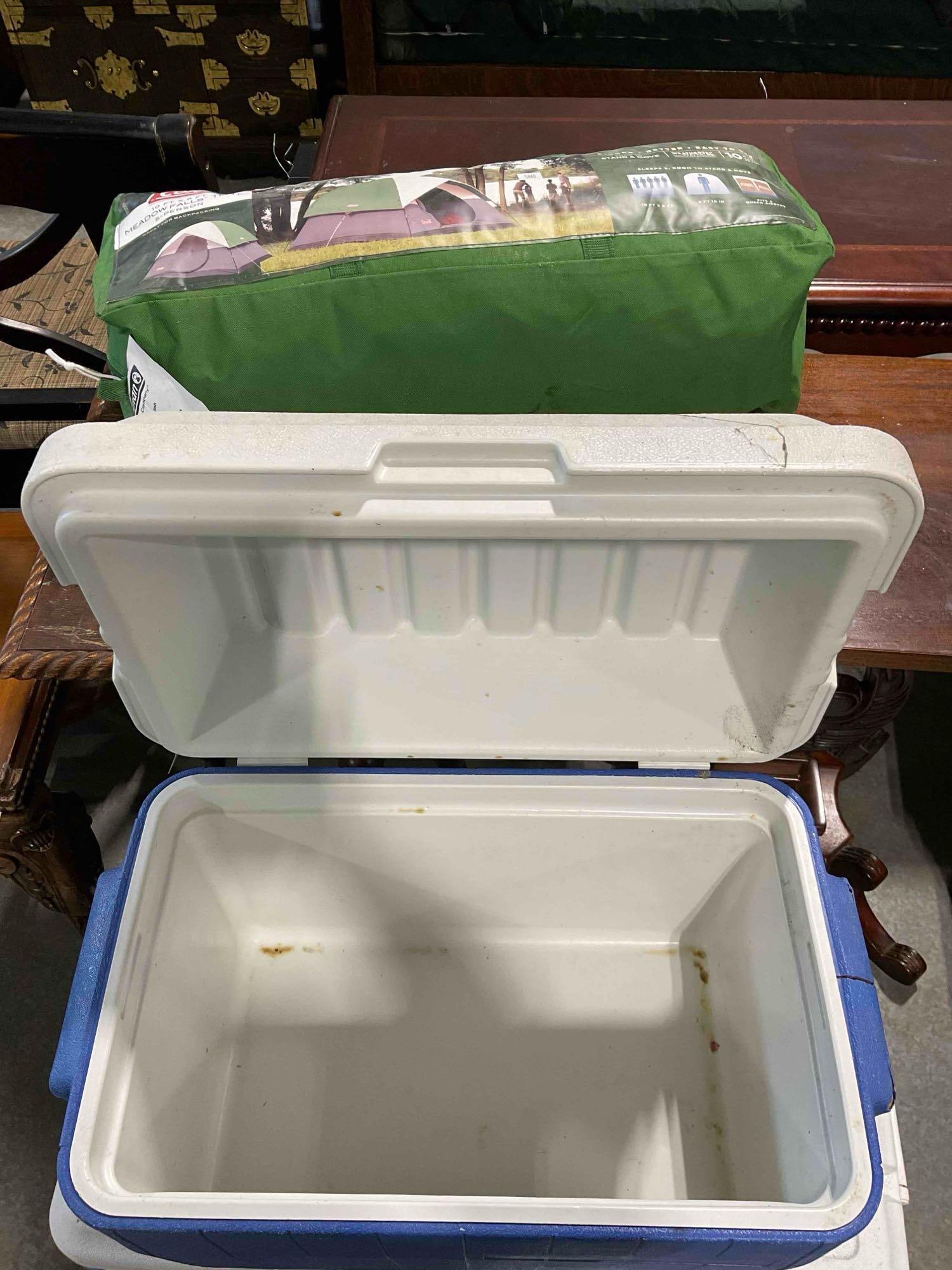 3 pcs Coleman Camping Gear, incl. 2x Plastic Coolers & 1x Meadowfalls 5 Person Tent. See pics. - 6