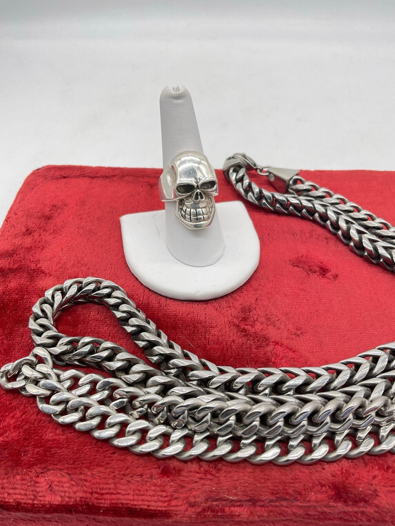 Vintage Sterling silver Men's Skull ring sz 9 , & 2x Stainless Steel Men's Necklaces one marked Vf - 2