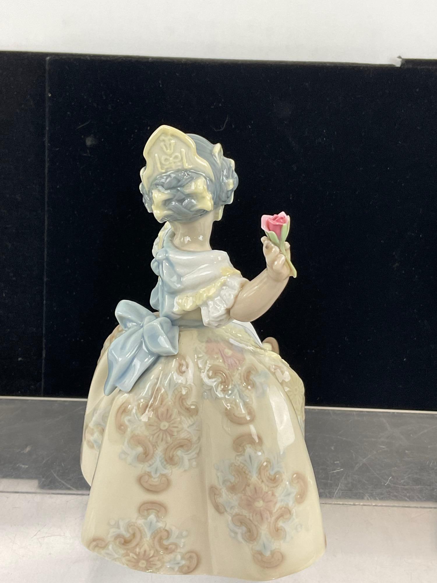 Pair of Statues, Girl Dancing LLADRO #5375 Teresita & NAO by LLADRO Hungry Goose - 3