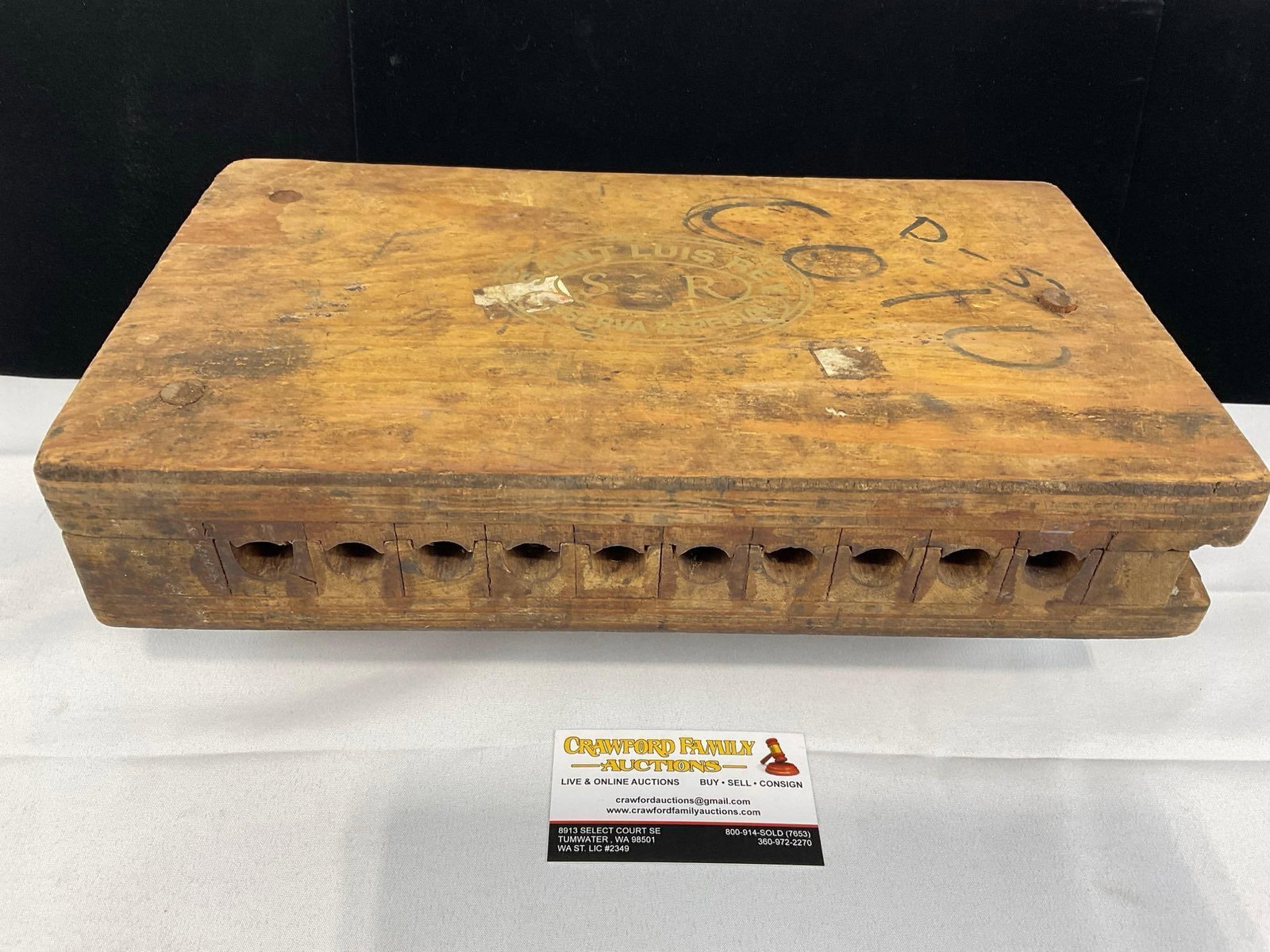 Saint Luis Rey Reserva Especial Cigar Press, 4h x 15w x 9d inches, 10 slot (1 of 6)