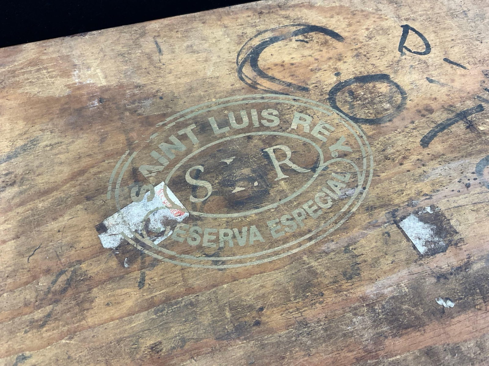 Saint Luis Rey Reserva Especial Cigar Press, 4h x 15w x 9d inches, 10 slot - 2