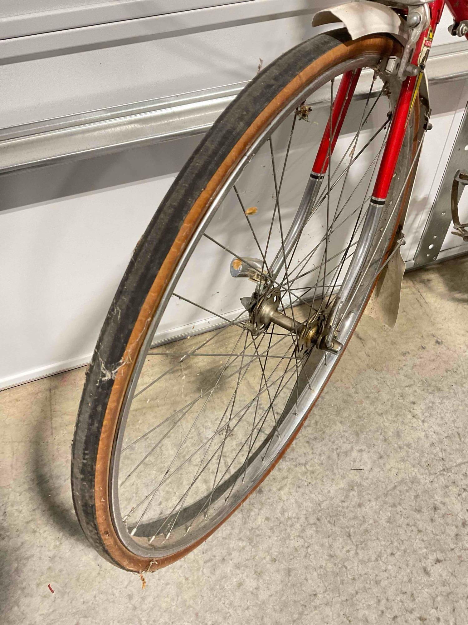Vintage Schwinn Single Speed Tiger Super Model Deluxe Red Bicycle w/ 27" Wheels. See pics. - 3