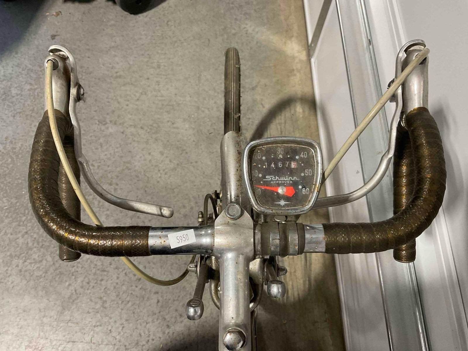 Vintage Schwinn Varsity Single Speed Brown Bike w/ 27" Wheels. Fair Condition. See pics. - 9