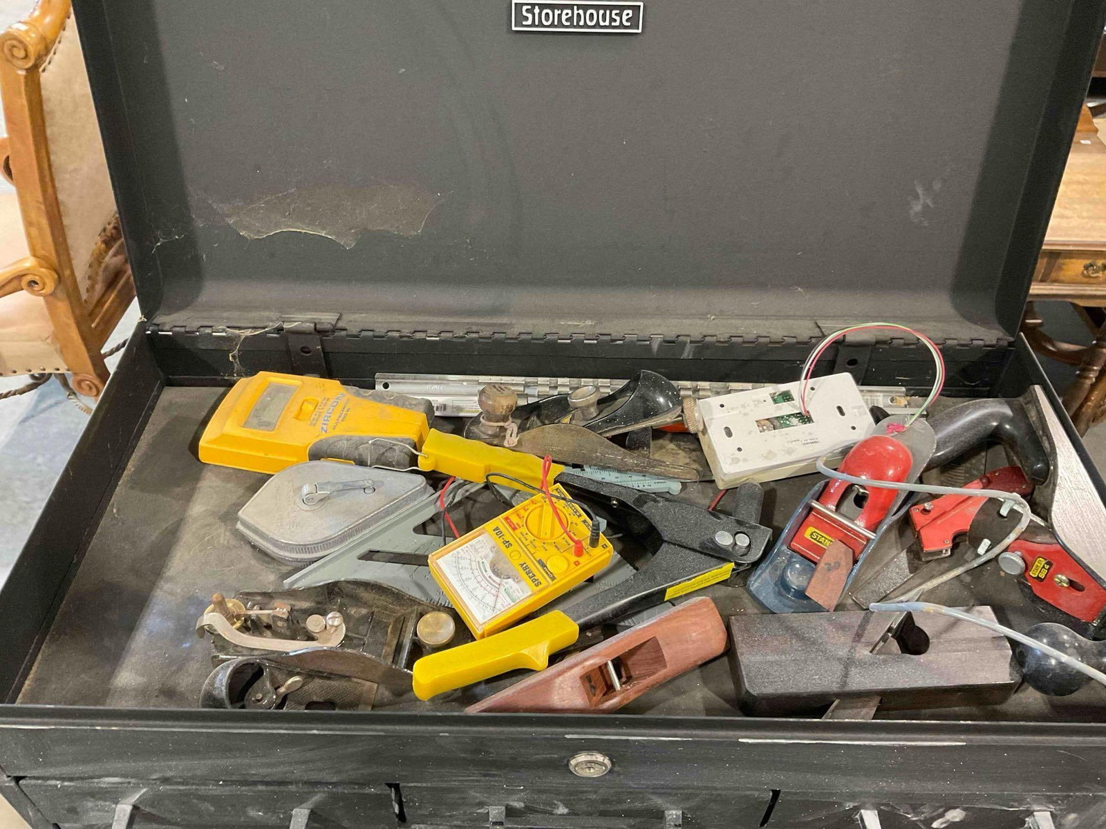 Storehouse Black Metal Rolling Tool Chest w/ 11 Drawers & Uncounted Tool Assortment. See pics. - 2