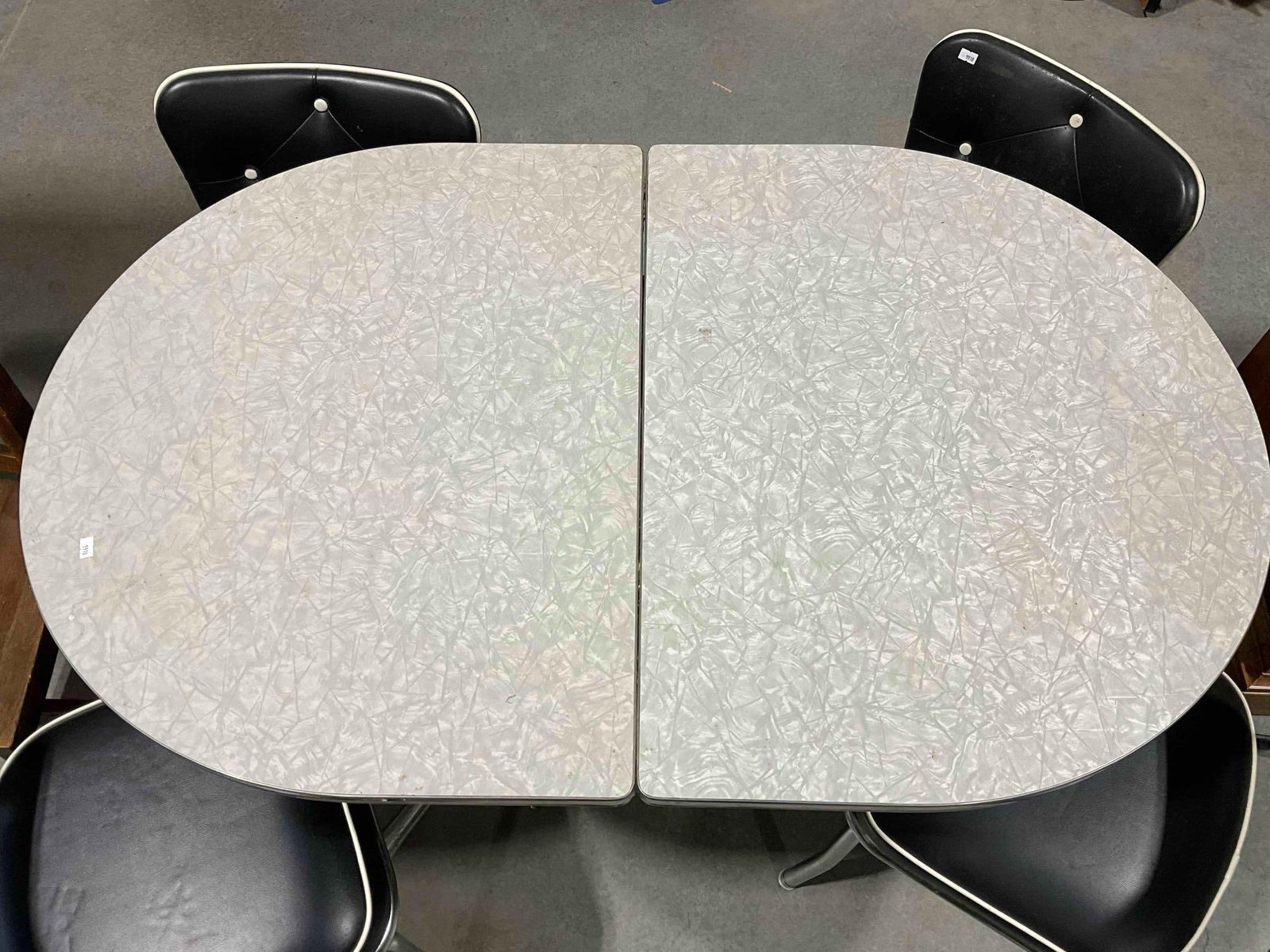 Vintage Dinette Set w/ Gray Formica Top Expanding? Table & 4x Black Vinyl Chairs. See pics. - 2