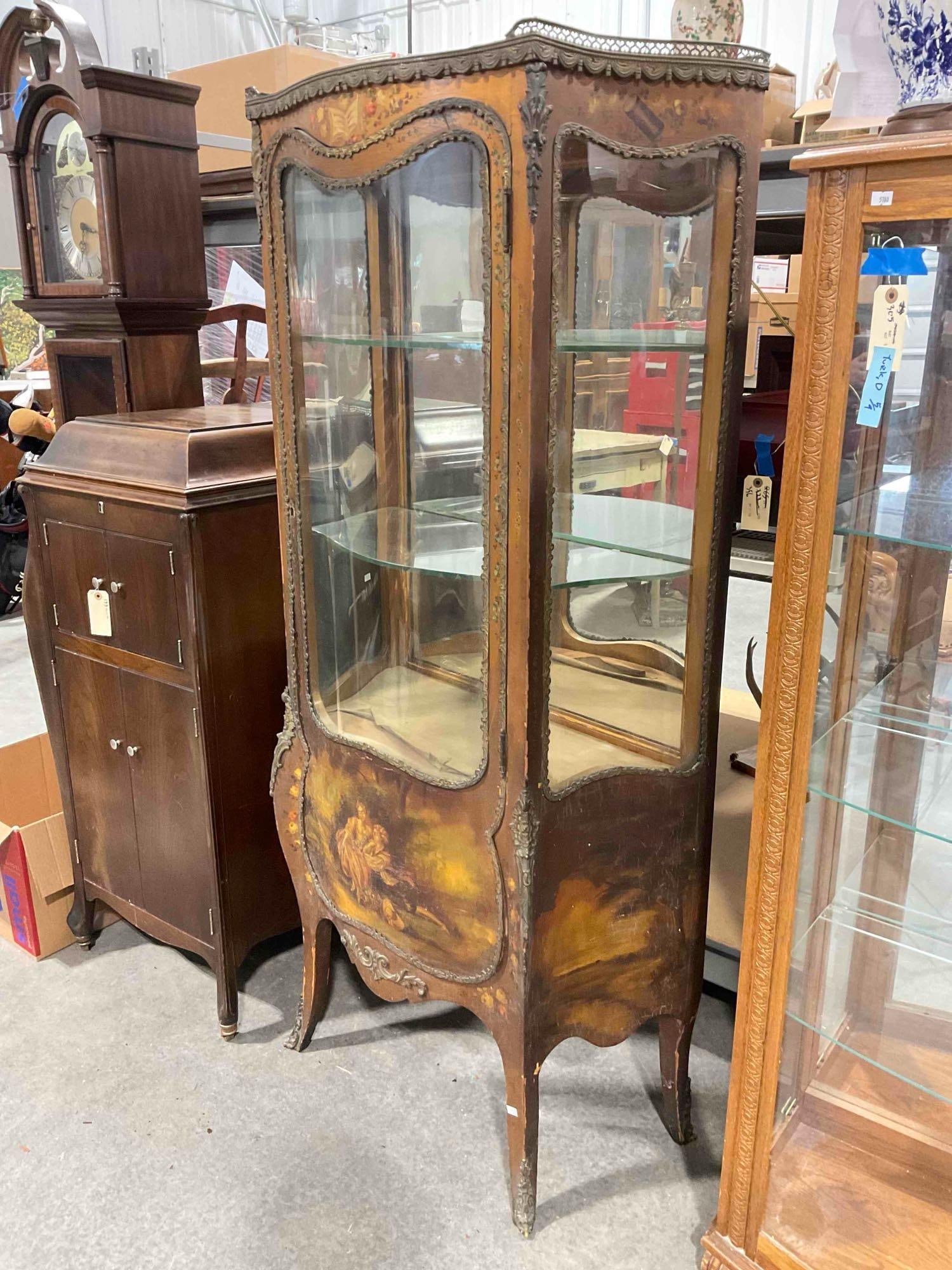 Antique French Vitrine Curio Cabinet w/ Hand Painted Details, Glass Shelves & Metal Accents. - 3