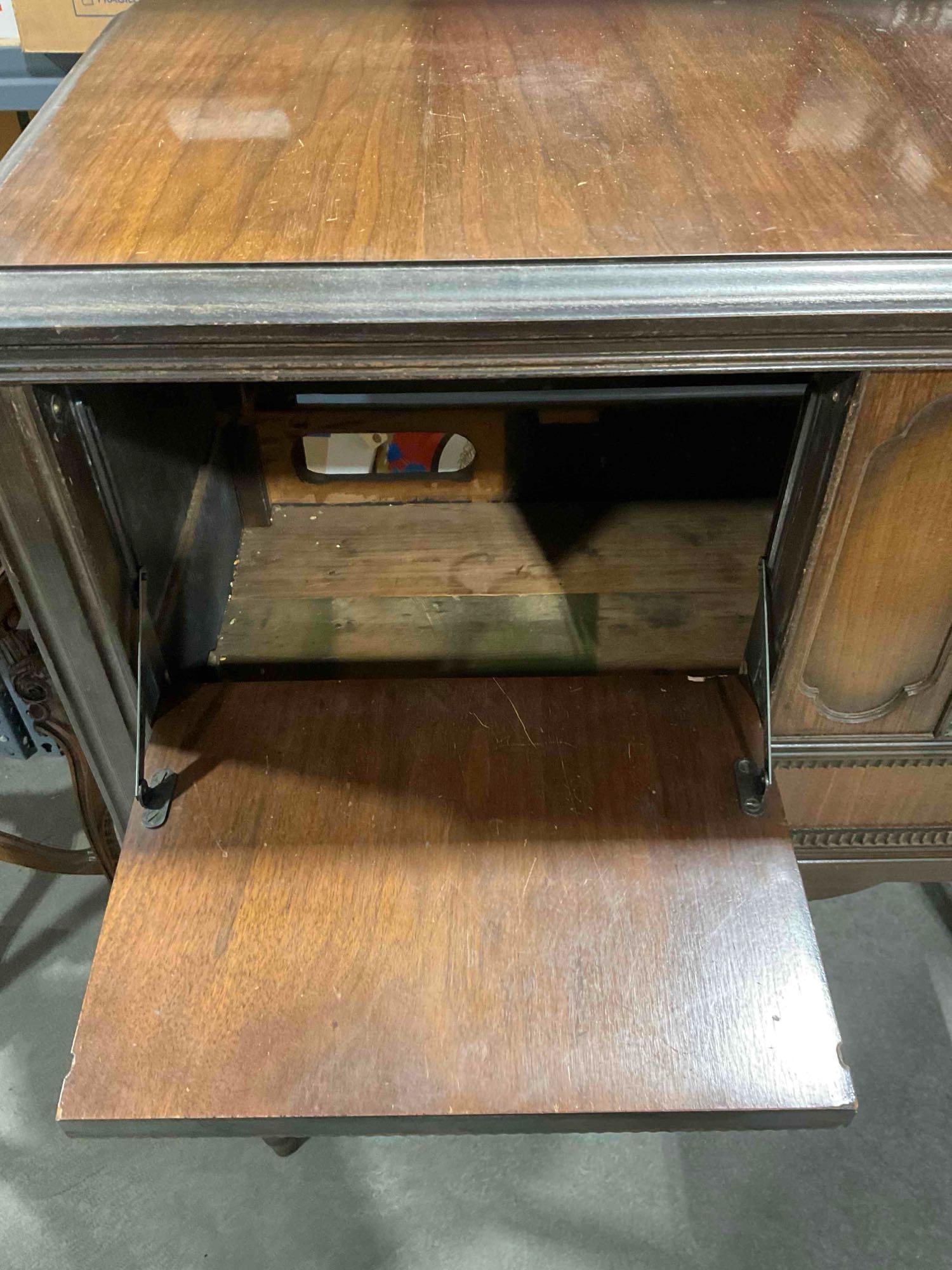 Vintage Sonora Phonograph Wood Cabinet Repurposed as Buffet. Good Condition. See pics. - 5