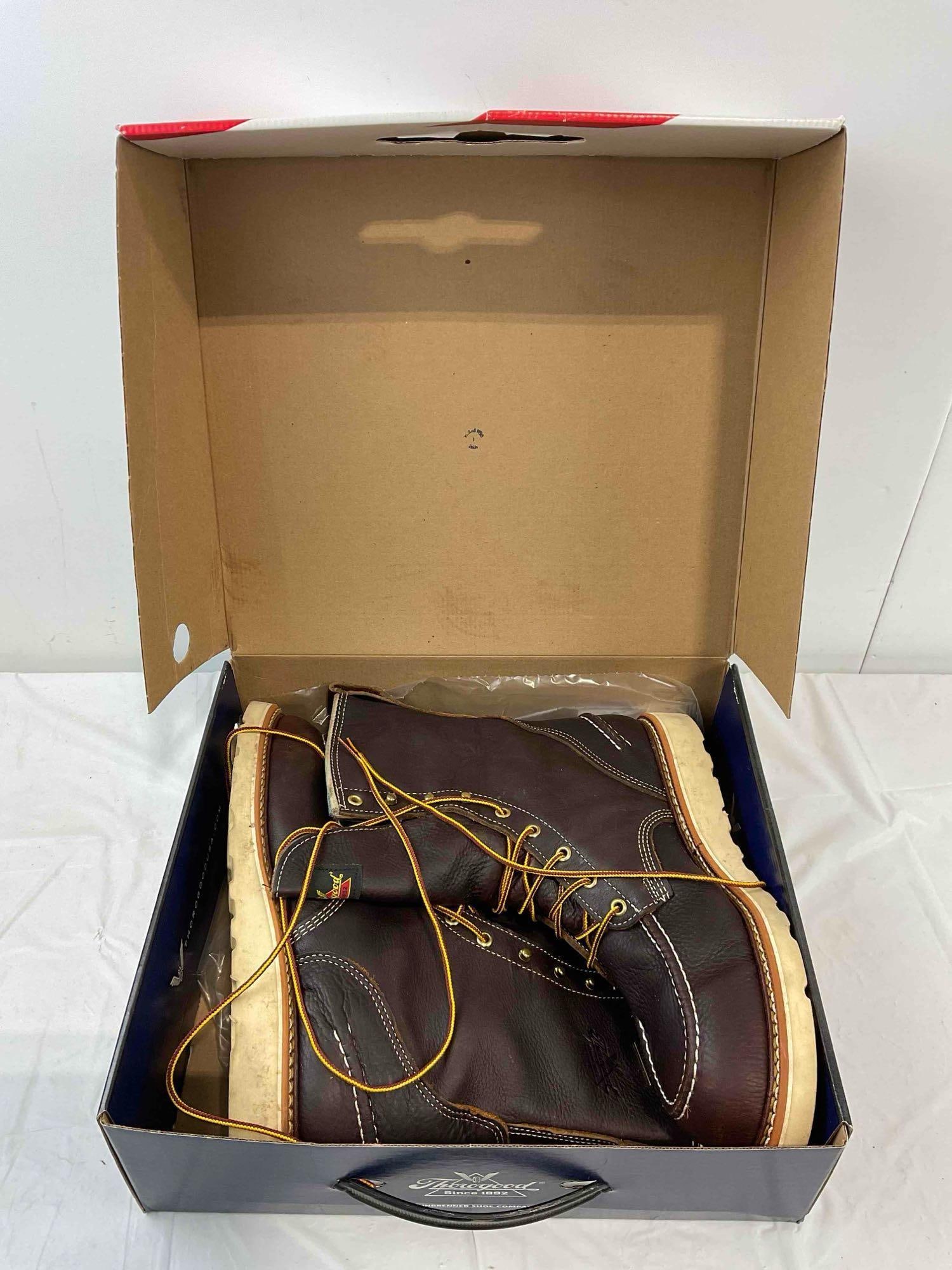 Thorogood MAXwear Wedge 814-3800 Leather Boots in US Men's Size 11. Good Condition. - 8
