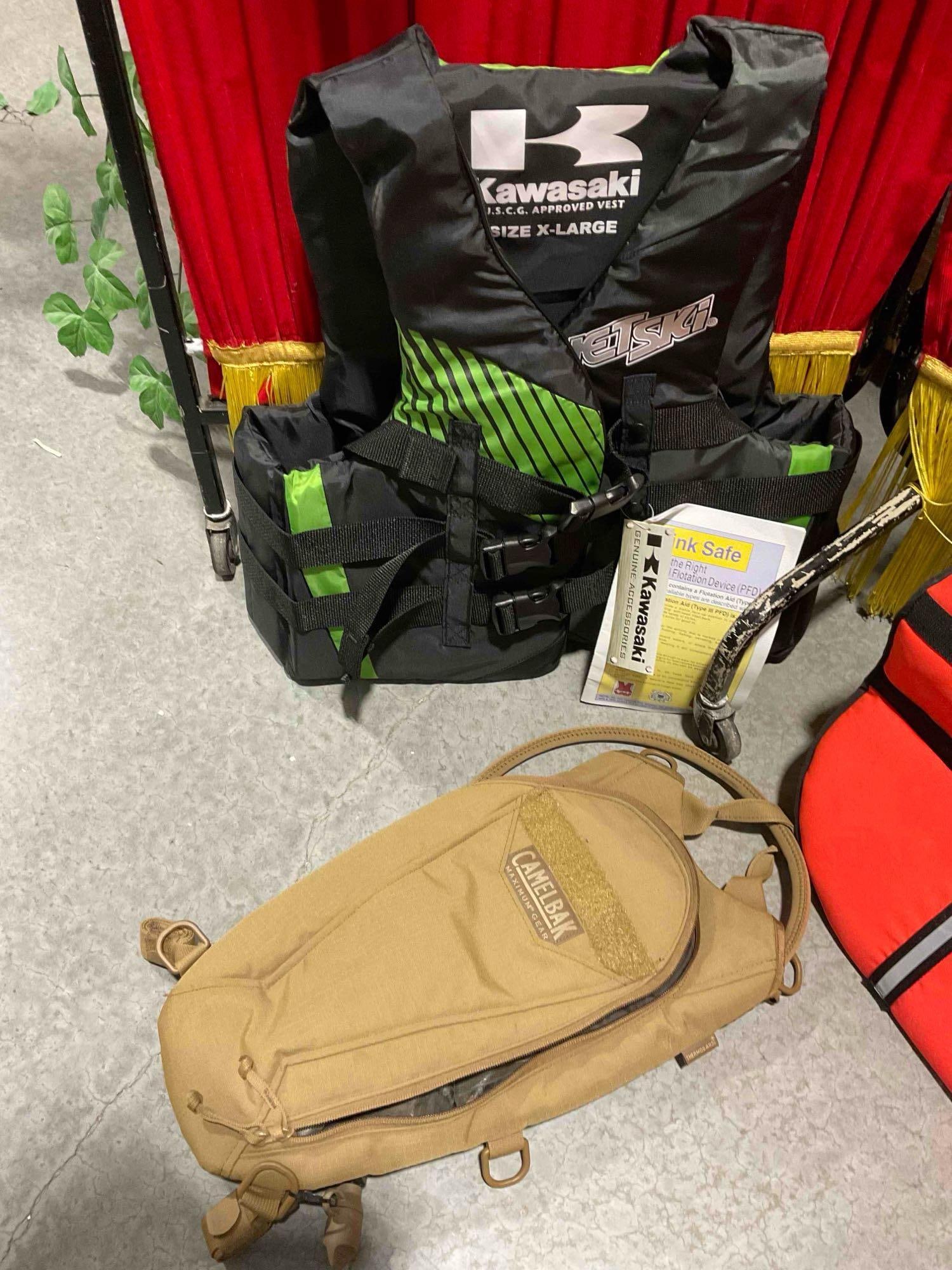 7 pcs Outdoor Gear, incl. Typhoon Wet Suit, CamelBak Water Pack & Much More! See pics. - 6