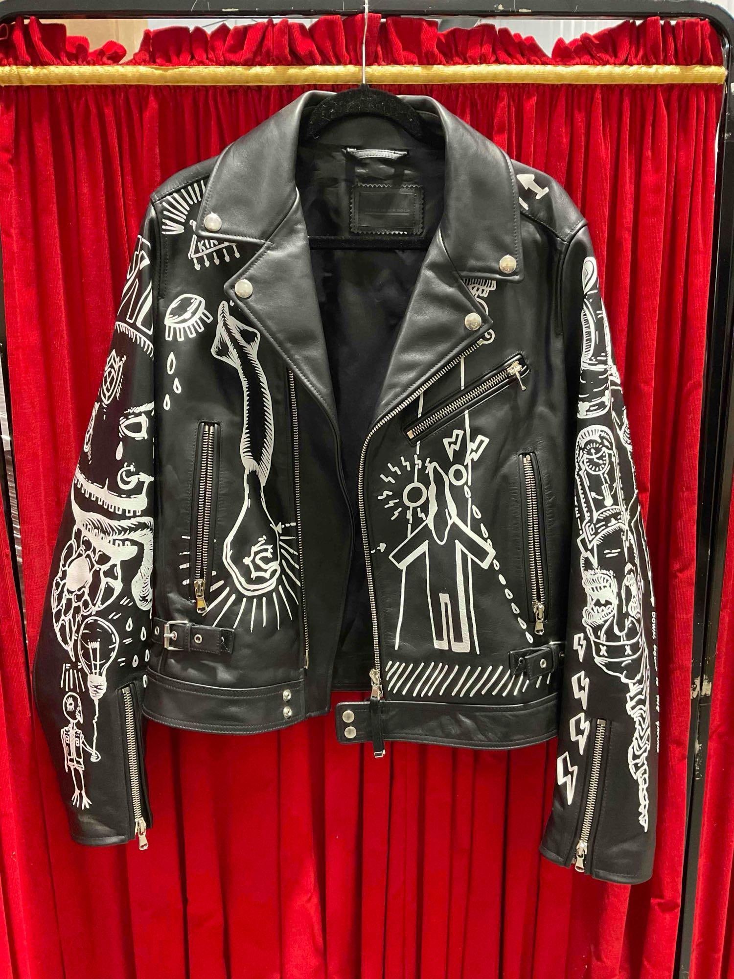Diesel Black Gold Loragraph Black Leather Jacket w/ White Graffiti Art, Size 52. Good Condition.: Diesel Black Gold Loragraph Black Leather Jacket w/ White Graffiti Art, Size 52. Good Condition. Looks to be in good condition. Chest measures 18", shoulders measure 18", body length is 24". Measures