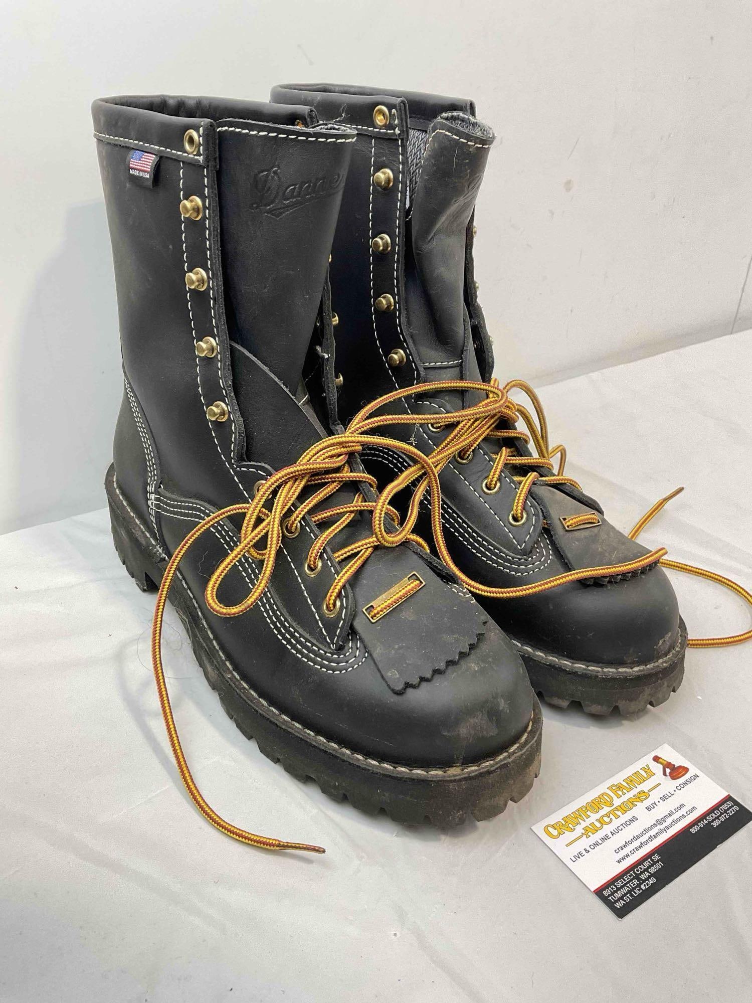 Danner Super Rain Forest 8" Black Leather Work Boots in Men's US Size 11. Good Condition. - 3