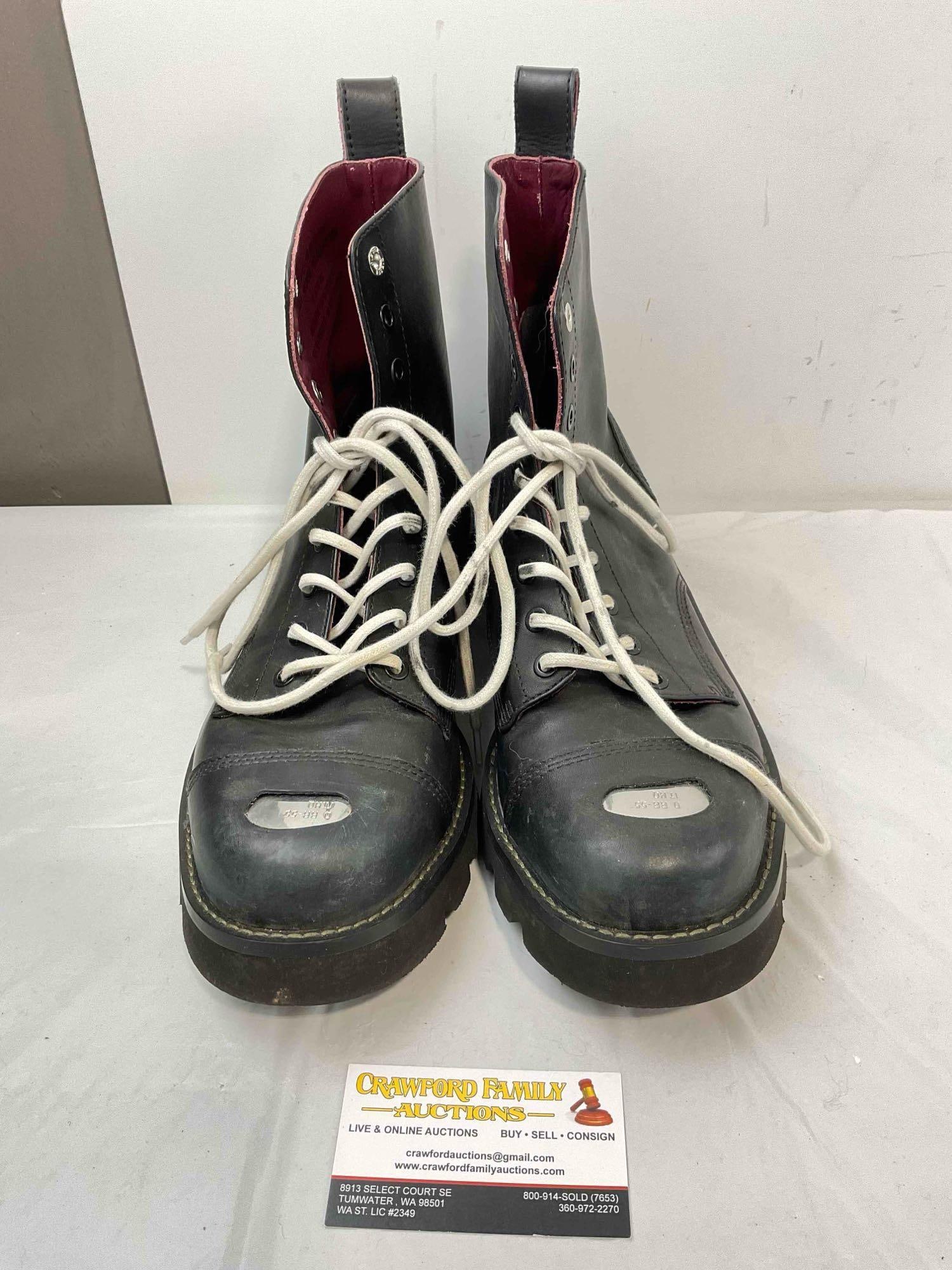 Diesel D-Konya CB Black Leather Boot in Men's Size US 10.5. Good Condition. See pics. (1 of 8)